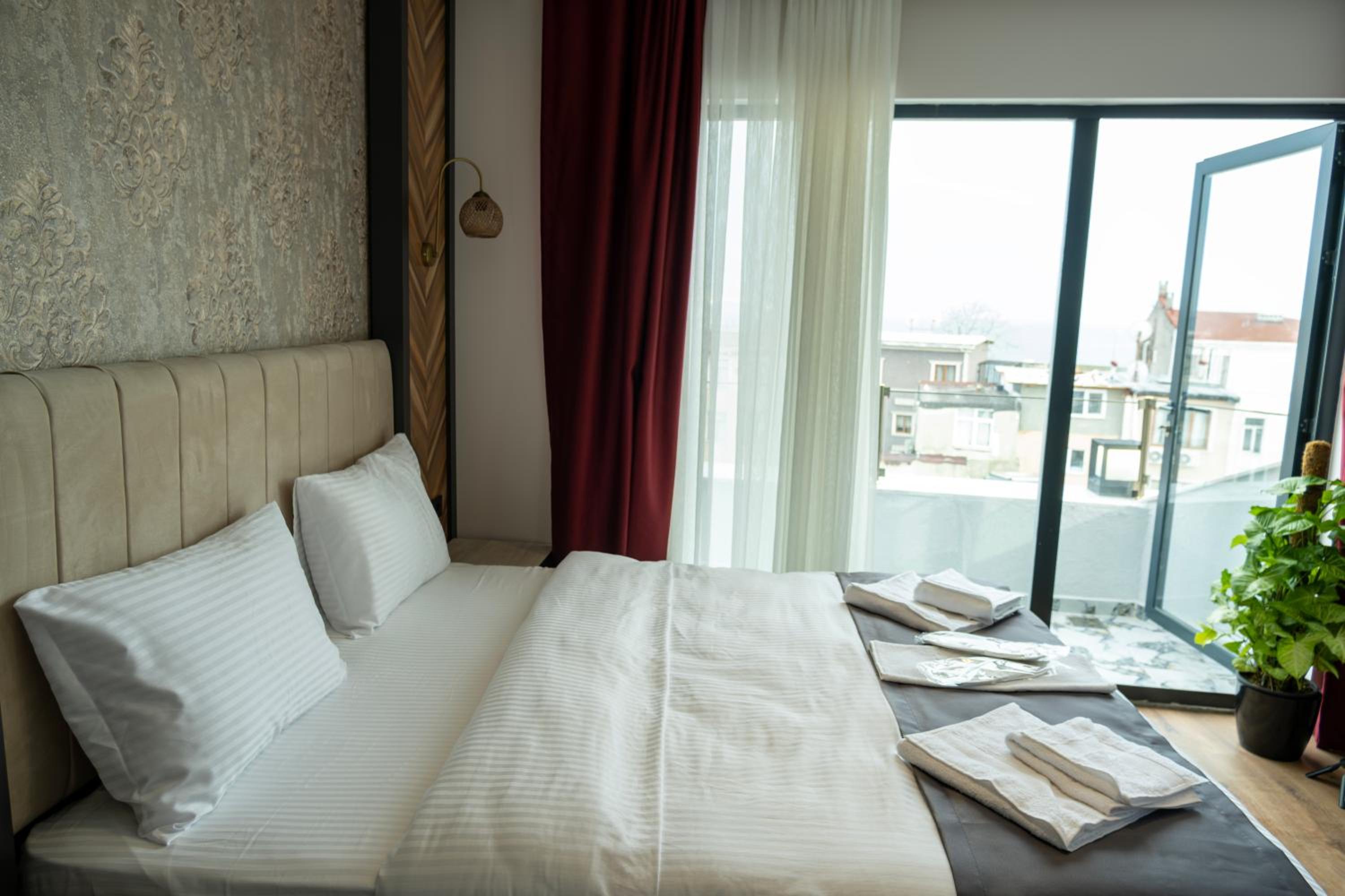Double Room with Sea View photo 2