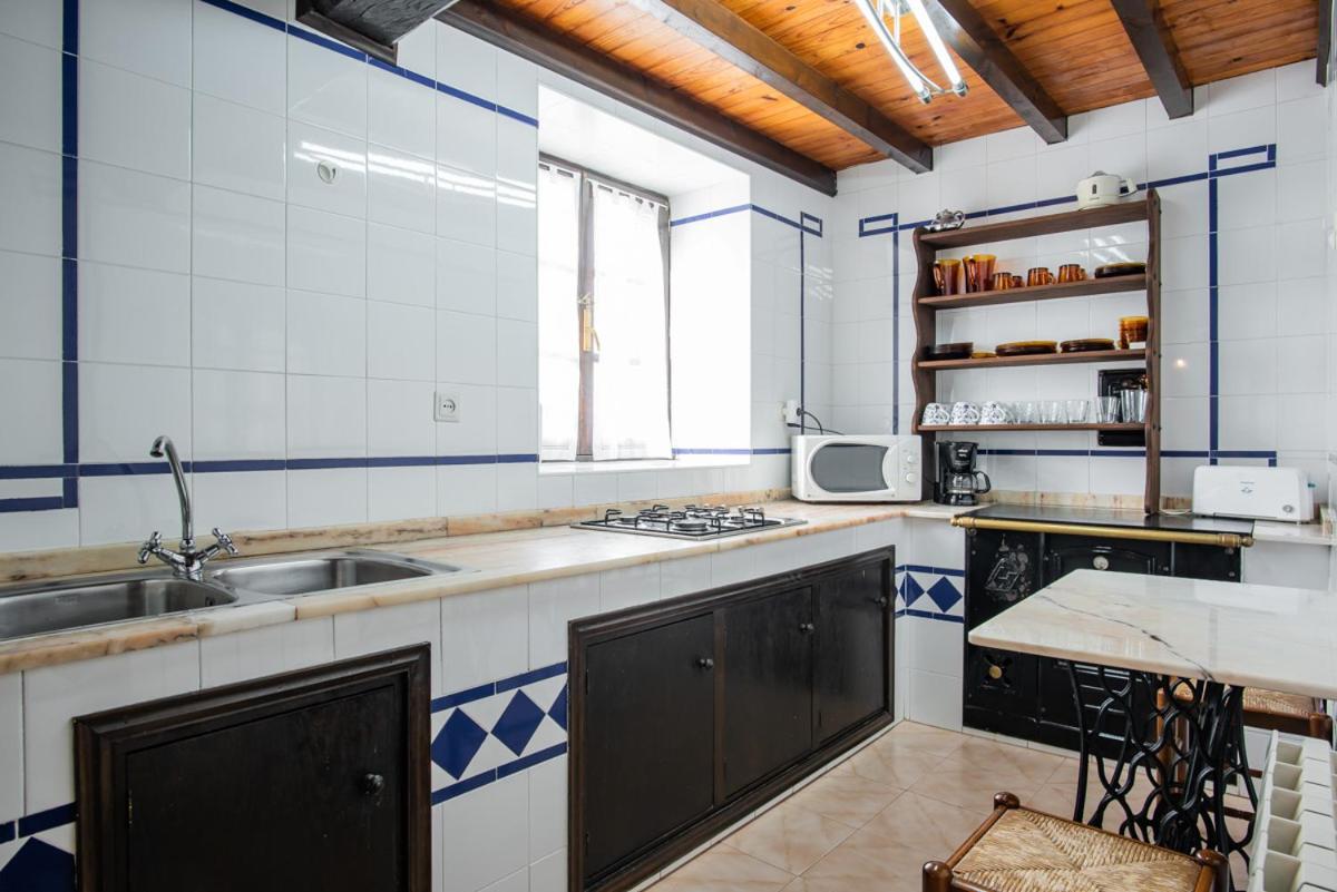 Two-Bedroom House - Photo 9
