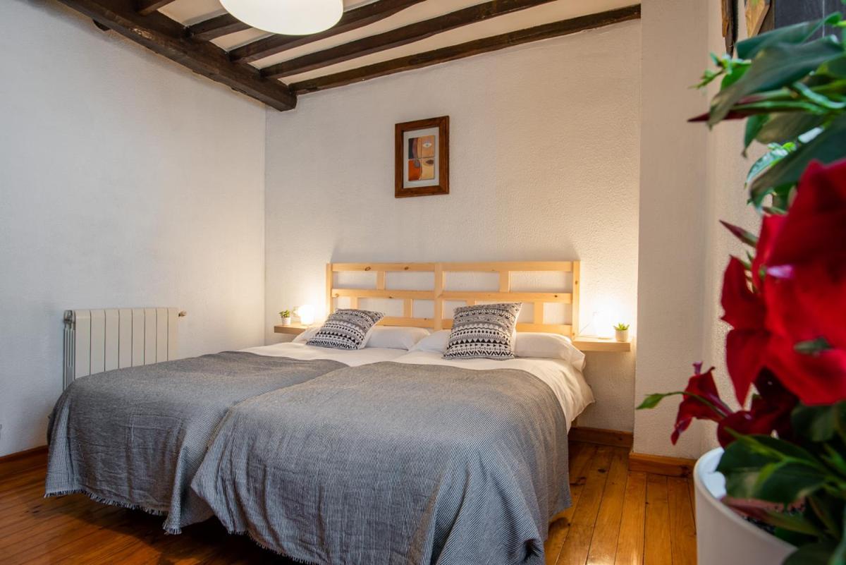 Two-Bedroom House - Photo 6