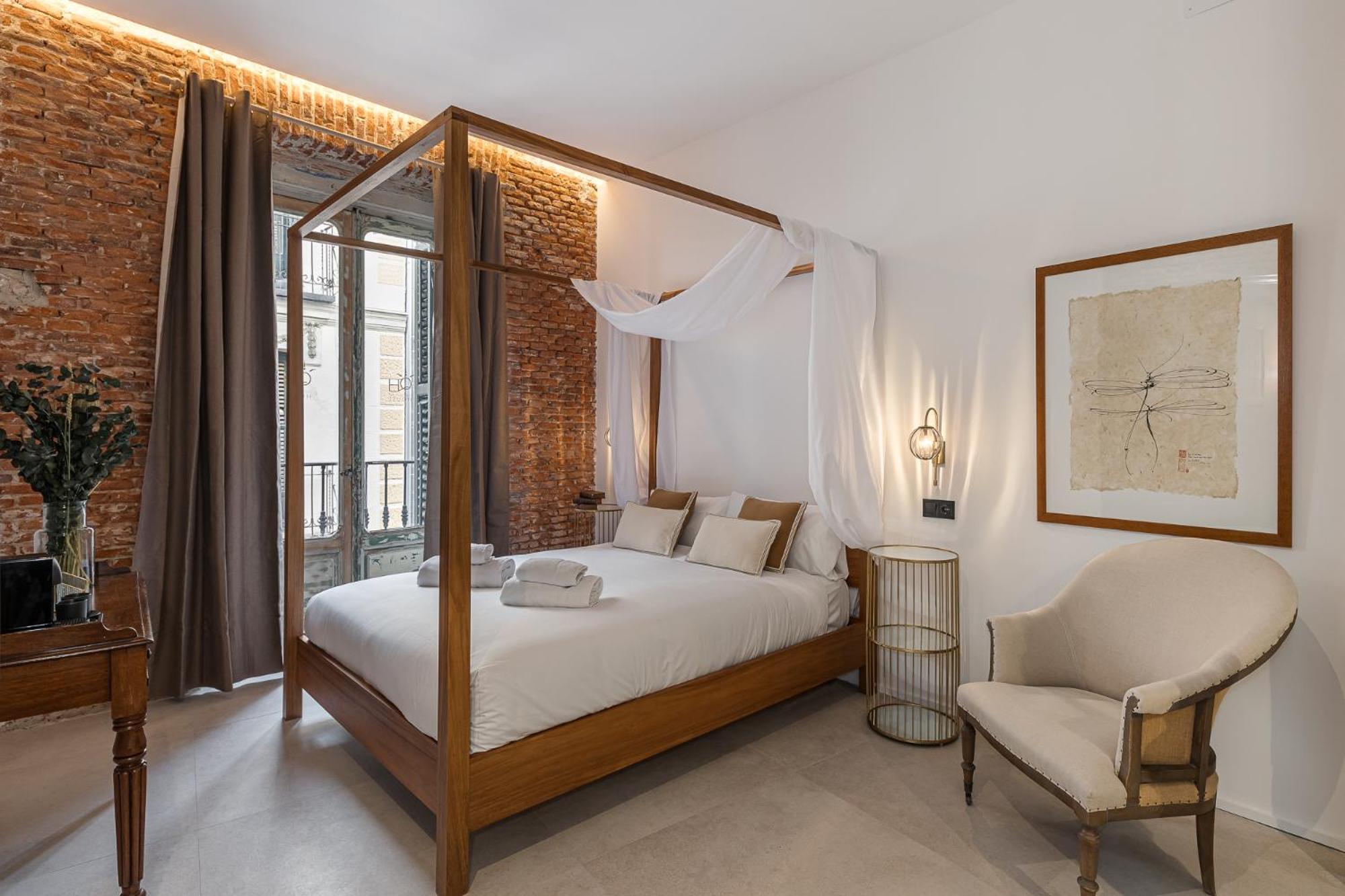 Double Room with Private Bathroom photo 2