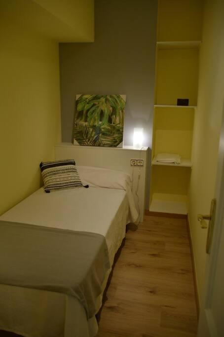 Apartamento con Balcón