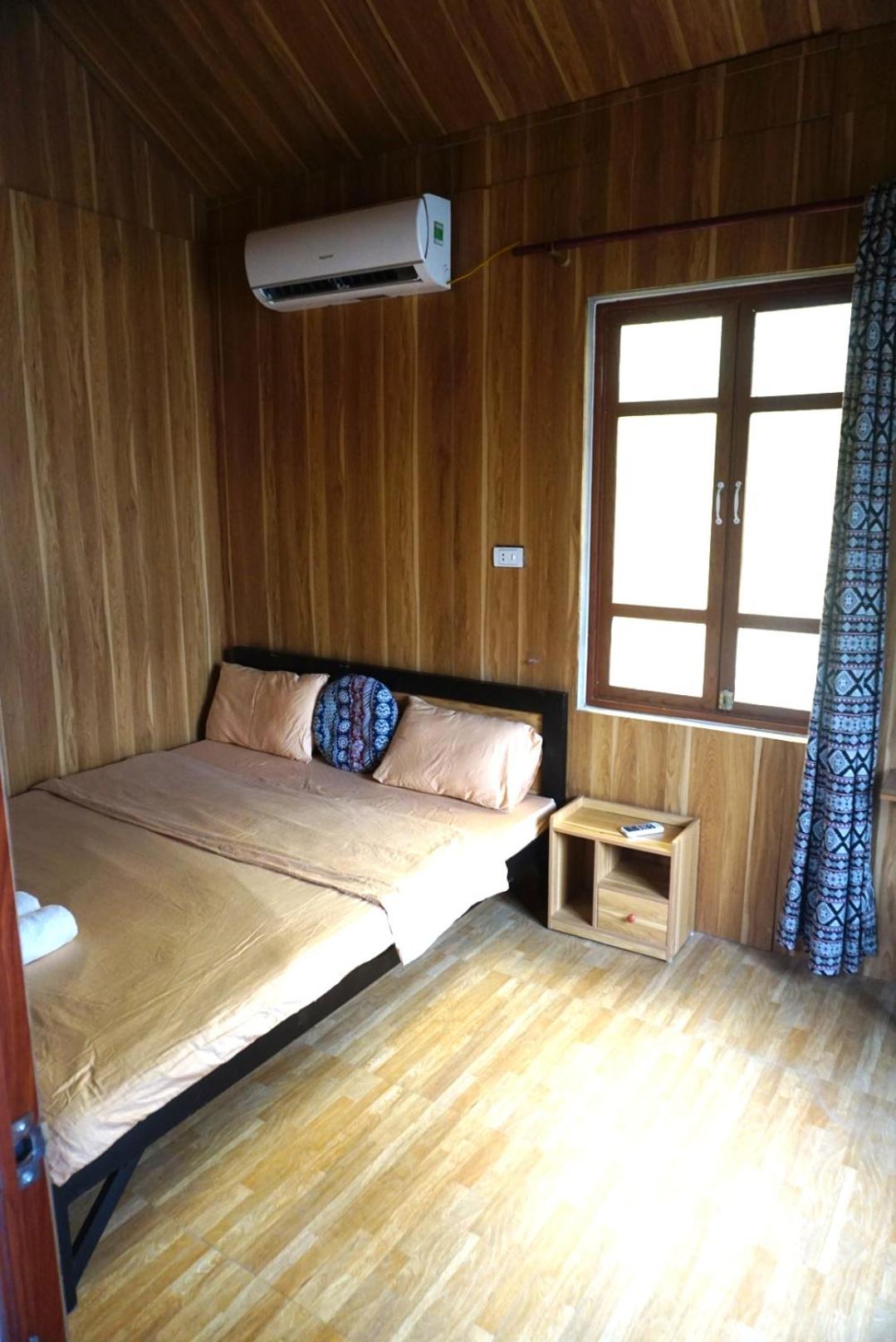 Twin Room - Disability Access photo 2