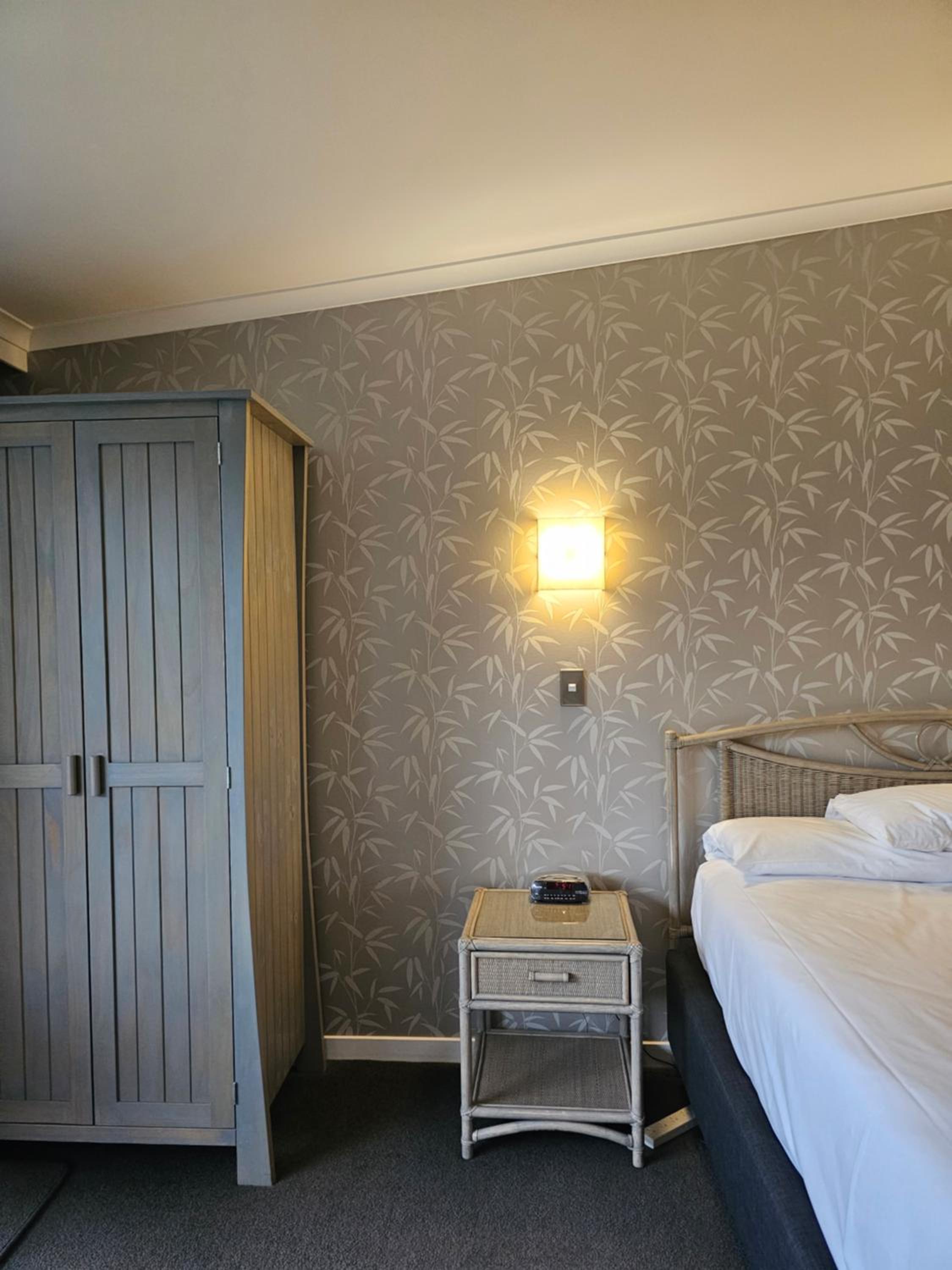 Deluxe Suite with Spa Bath - Photo 1