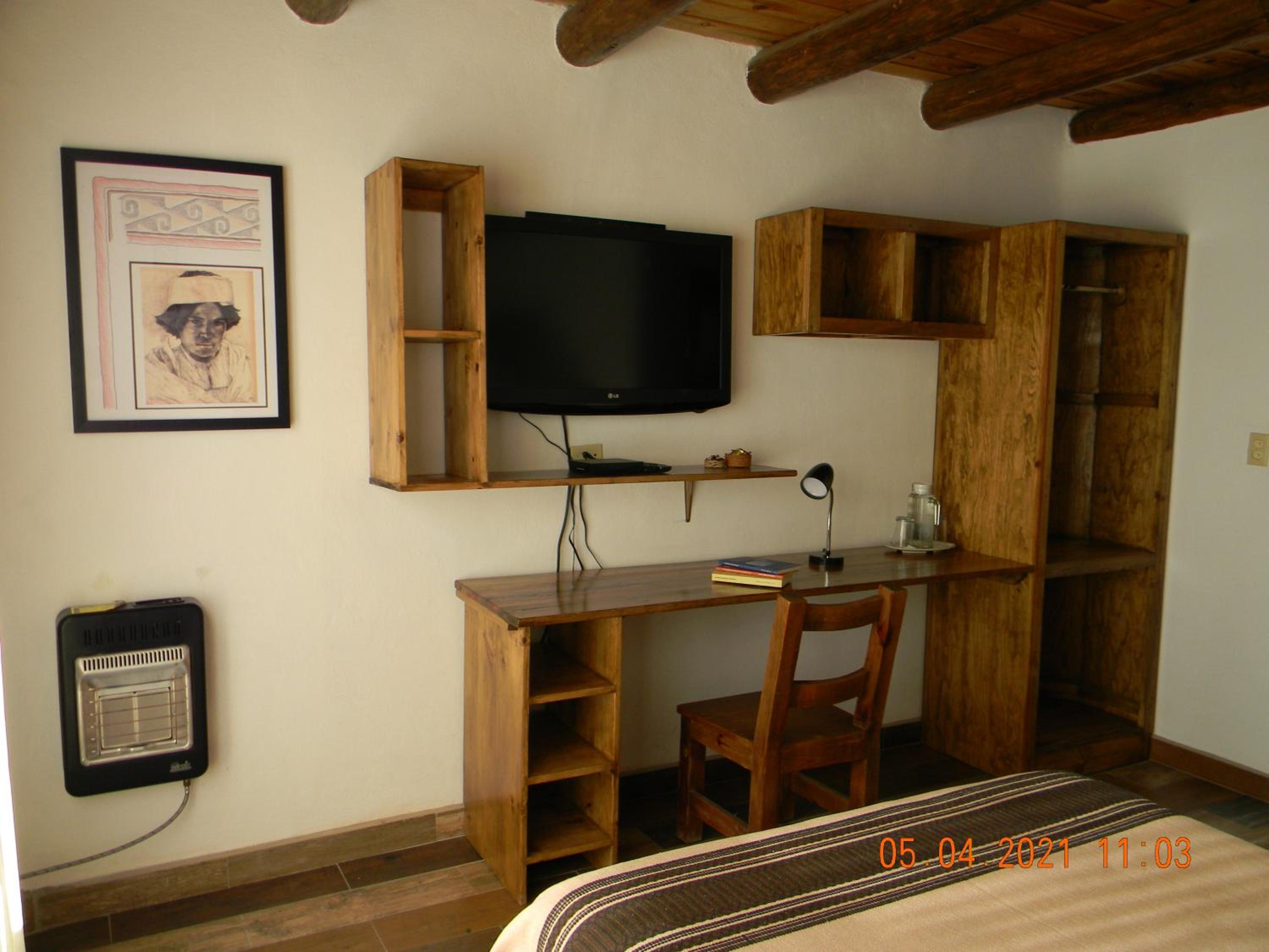 Double Room - Photo 3