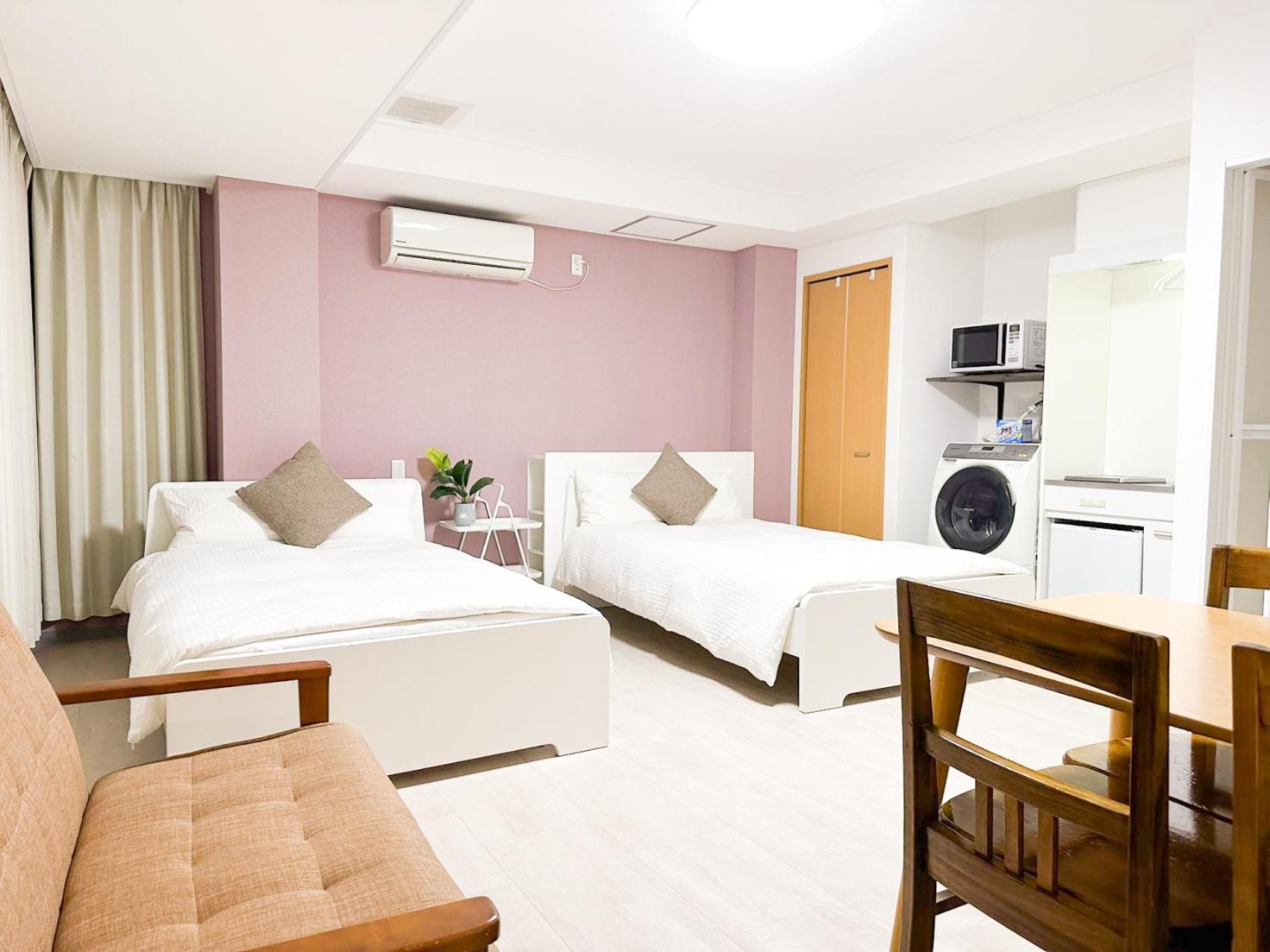 Apartment with Shower