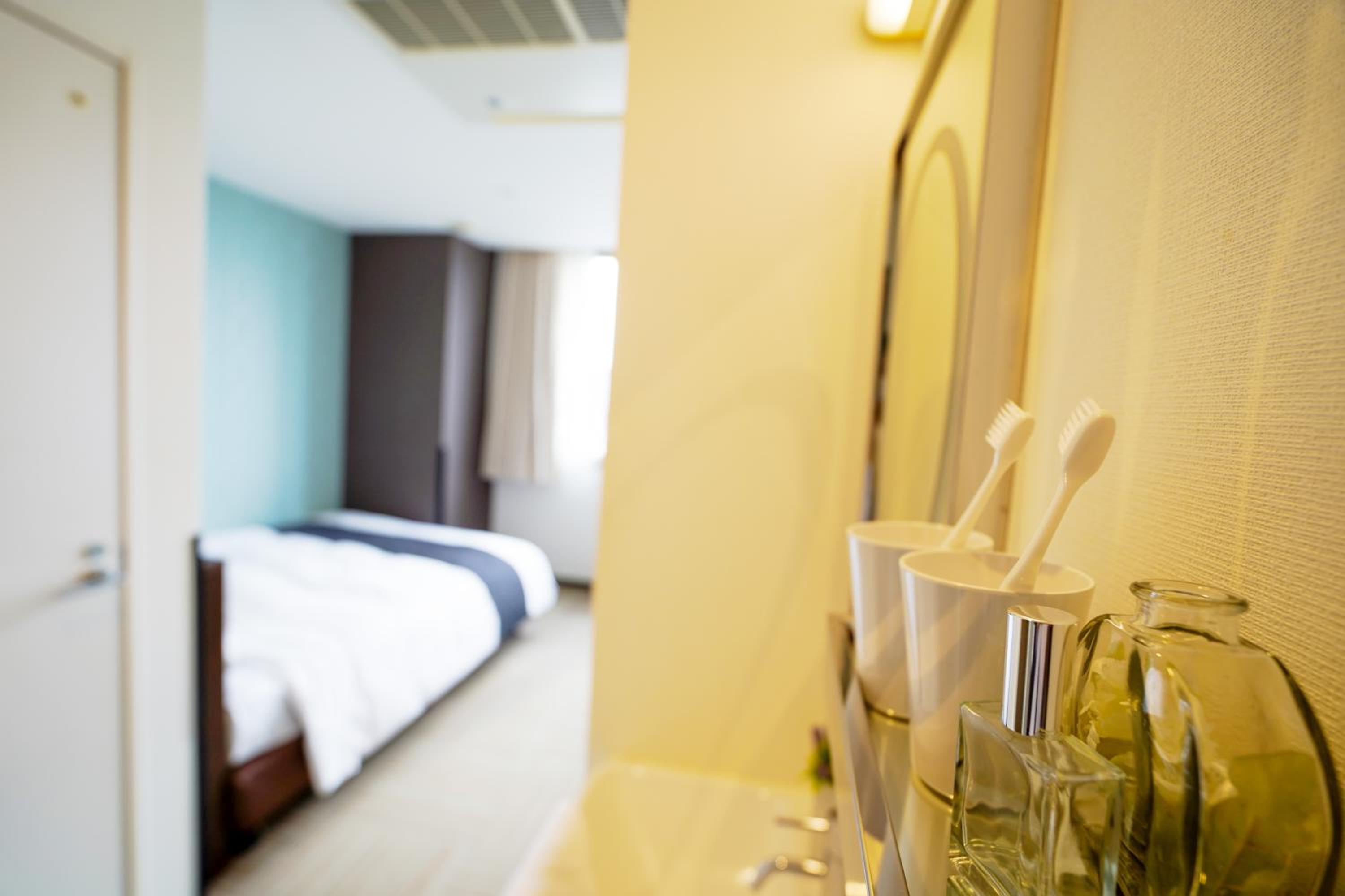 Double Room - Non-Smoking  - Photo 2