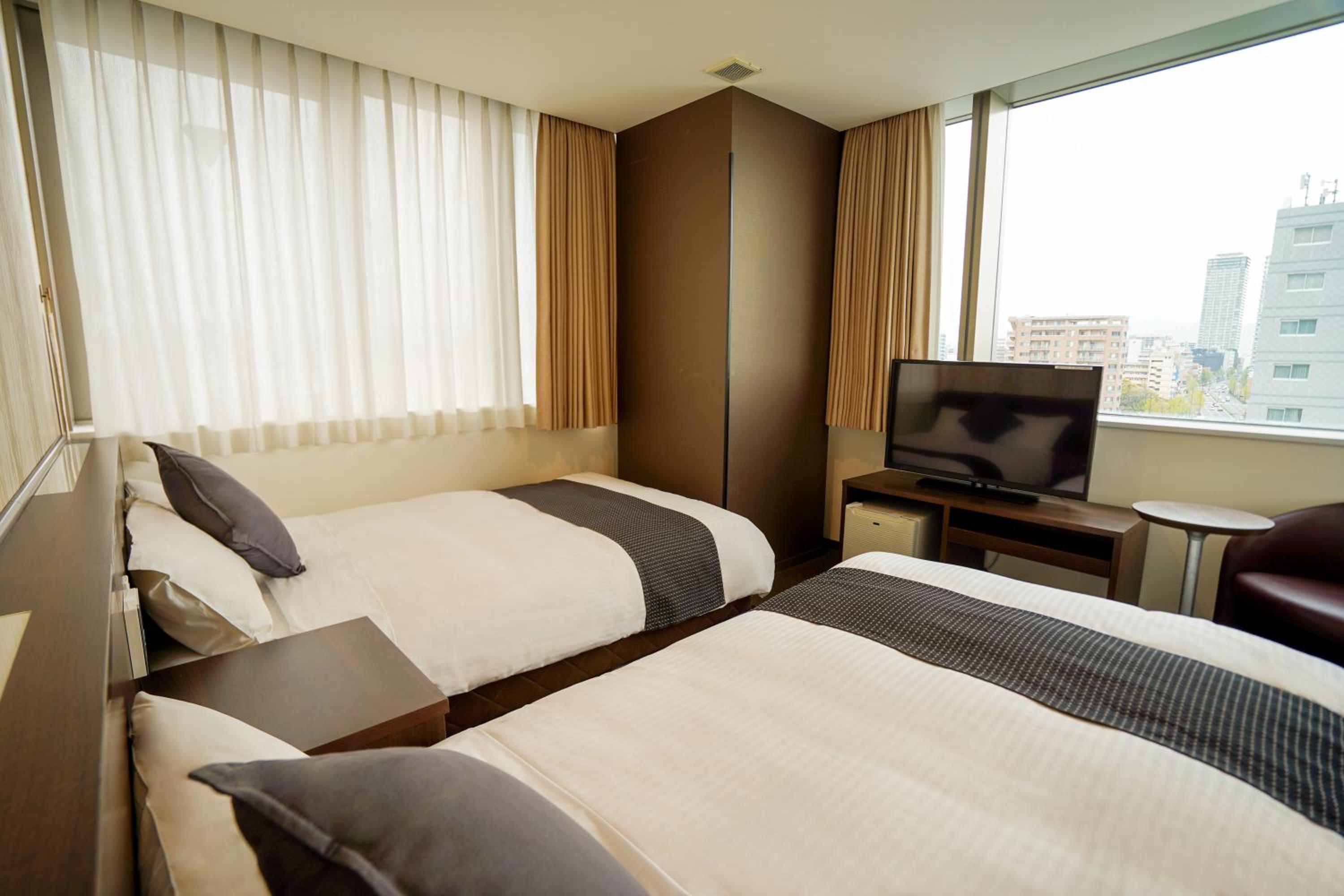 Standard Twin Room - Non-Smoking - Photo 1