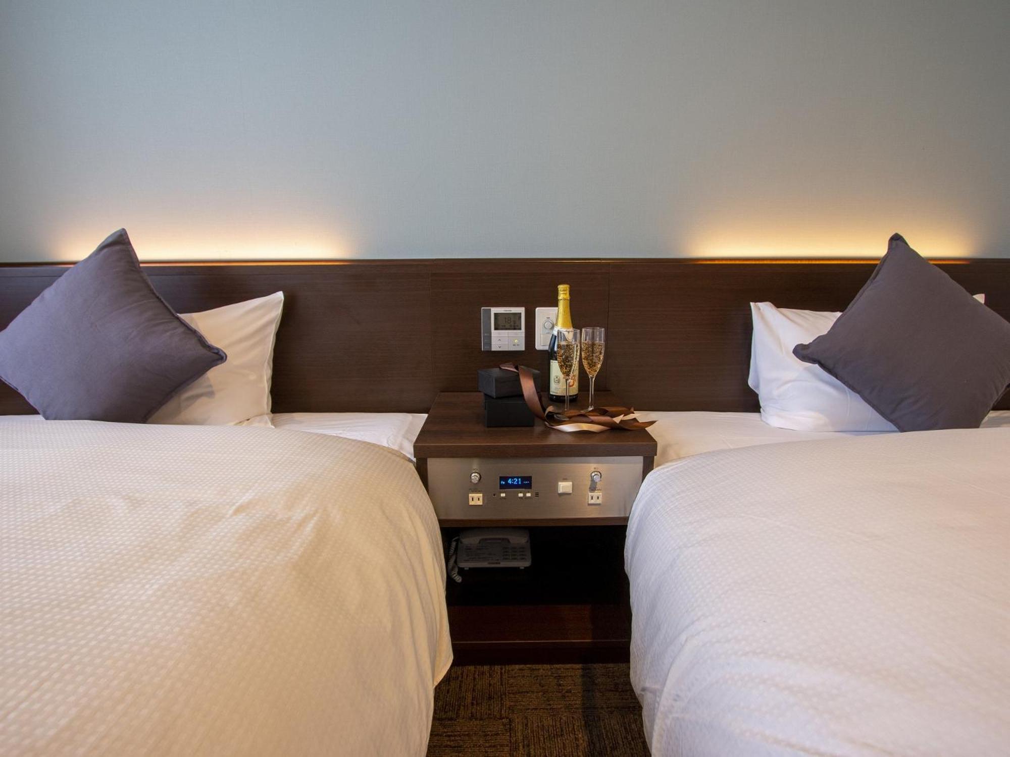 Room Selected at Check-In - Smoking (E-Cigarets Only) - Photo 4