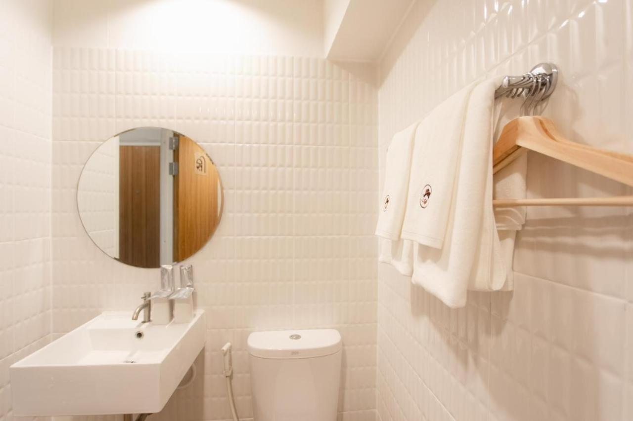 Superior King Room with Private Bathroom photo 2