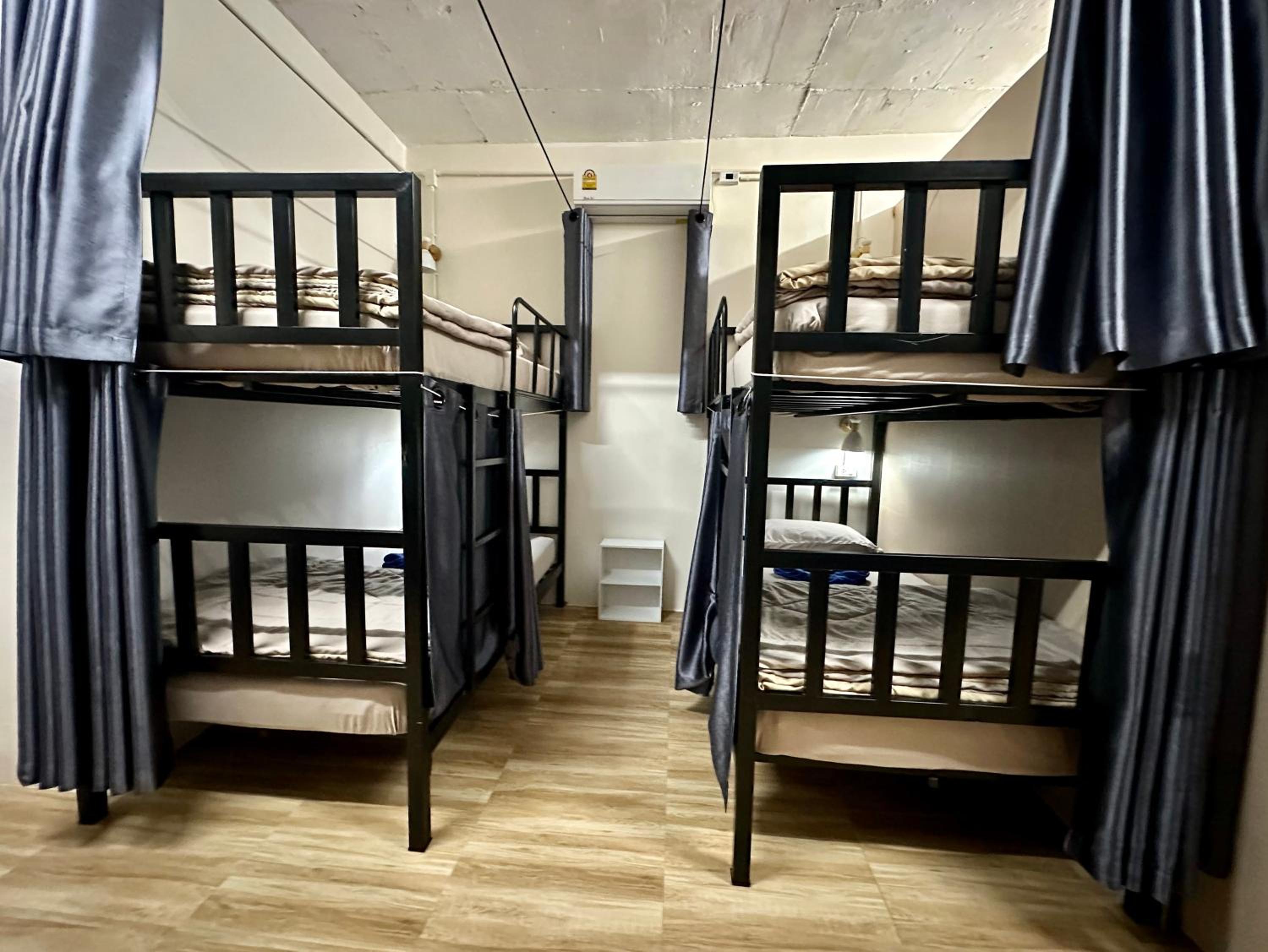 Bunk Bed in Mixed Dormitory Room photo 3