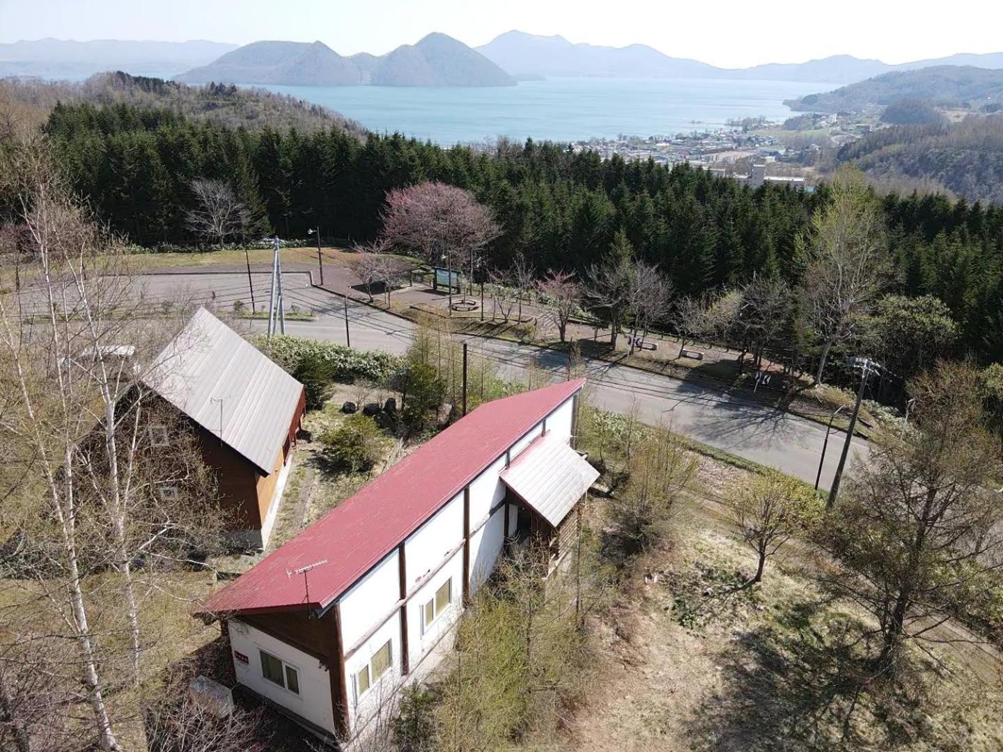 Two-Bedroom Chalet - Photo 2