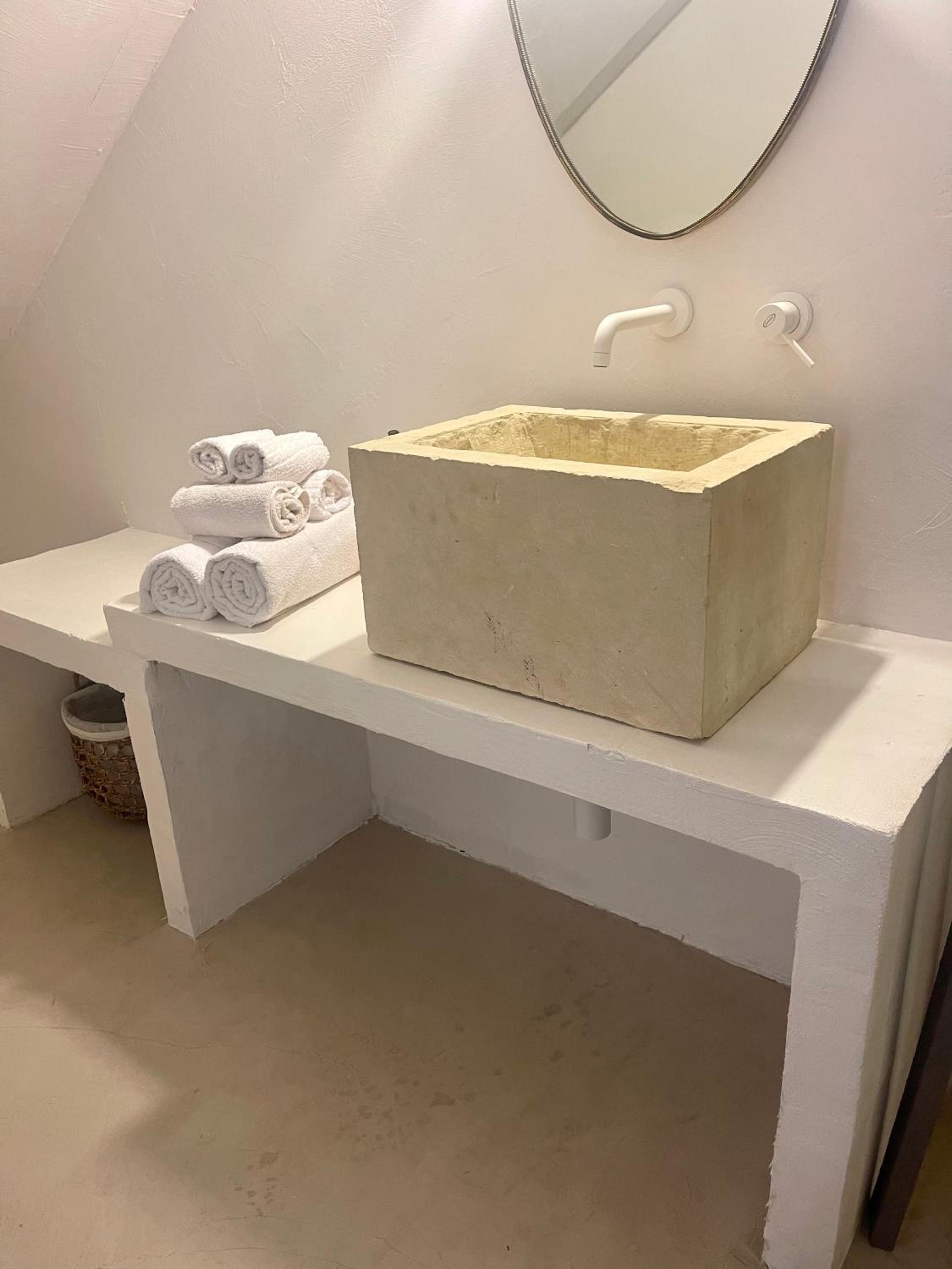 Deluxe Double Room with Sea View photo 2