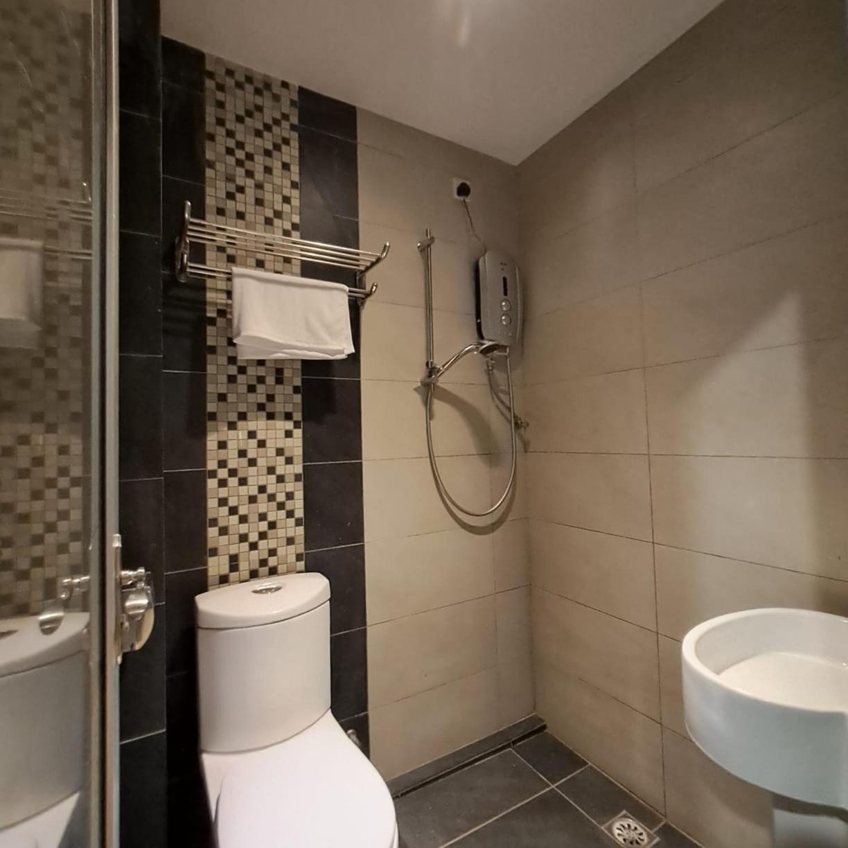 Deluxe Twin Room - Photo 4