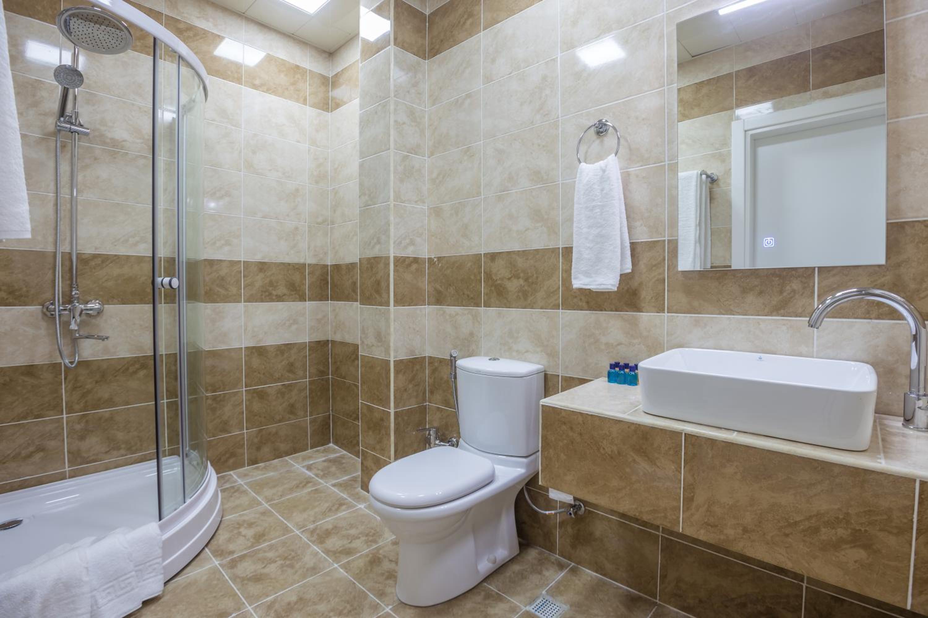 Standard Triple Room photo 2