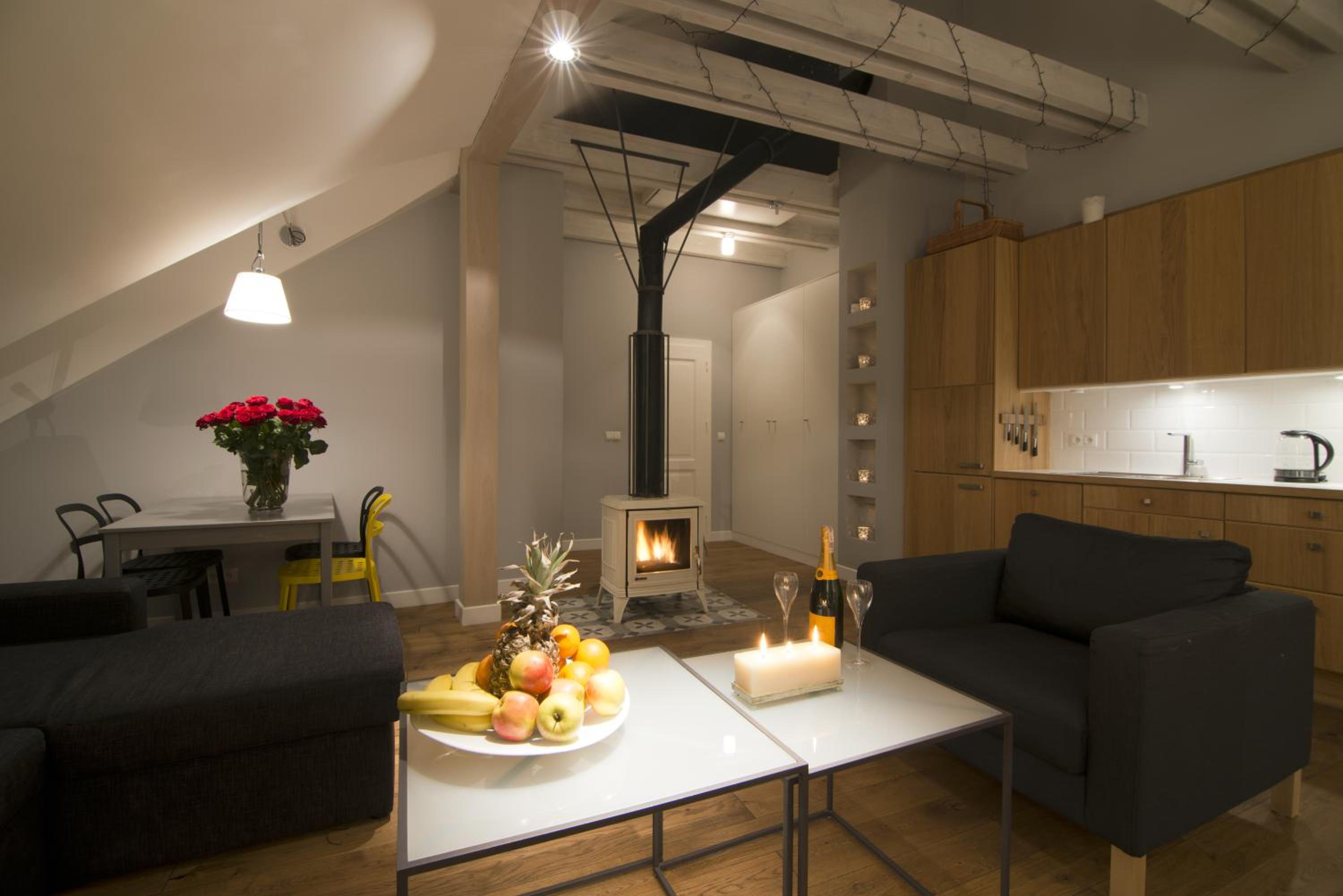 Apartment - Photo 1
