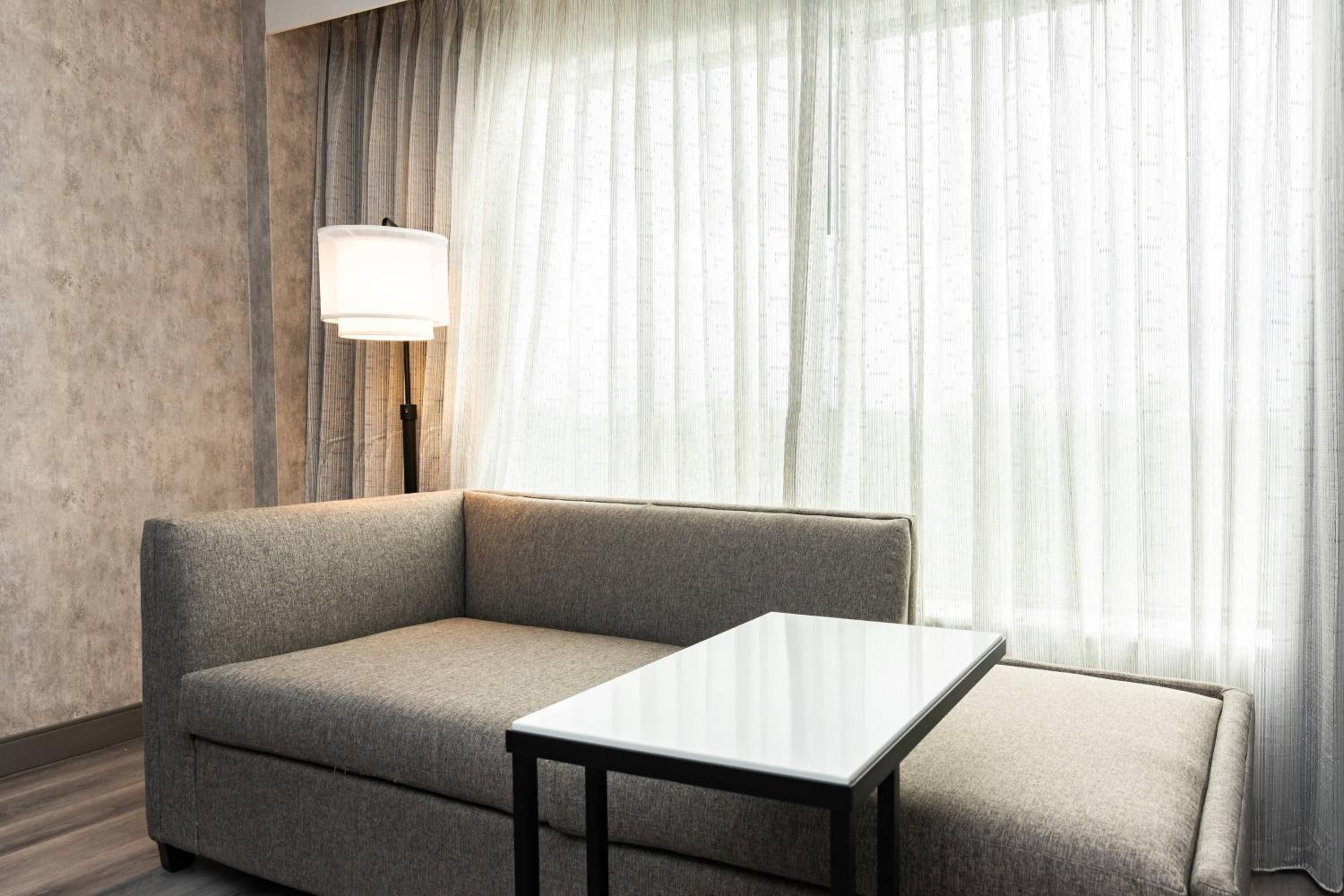King or Double Room - Photo 10