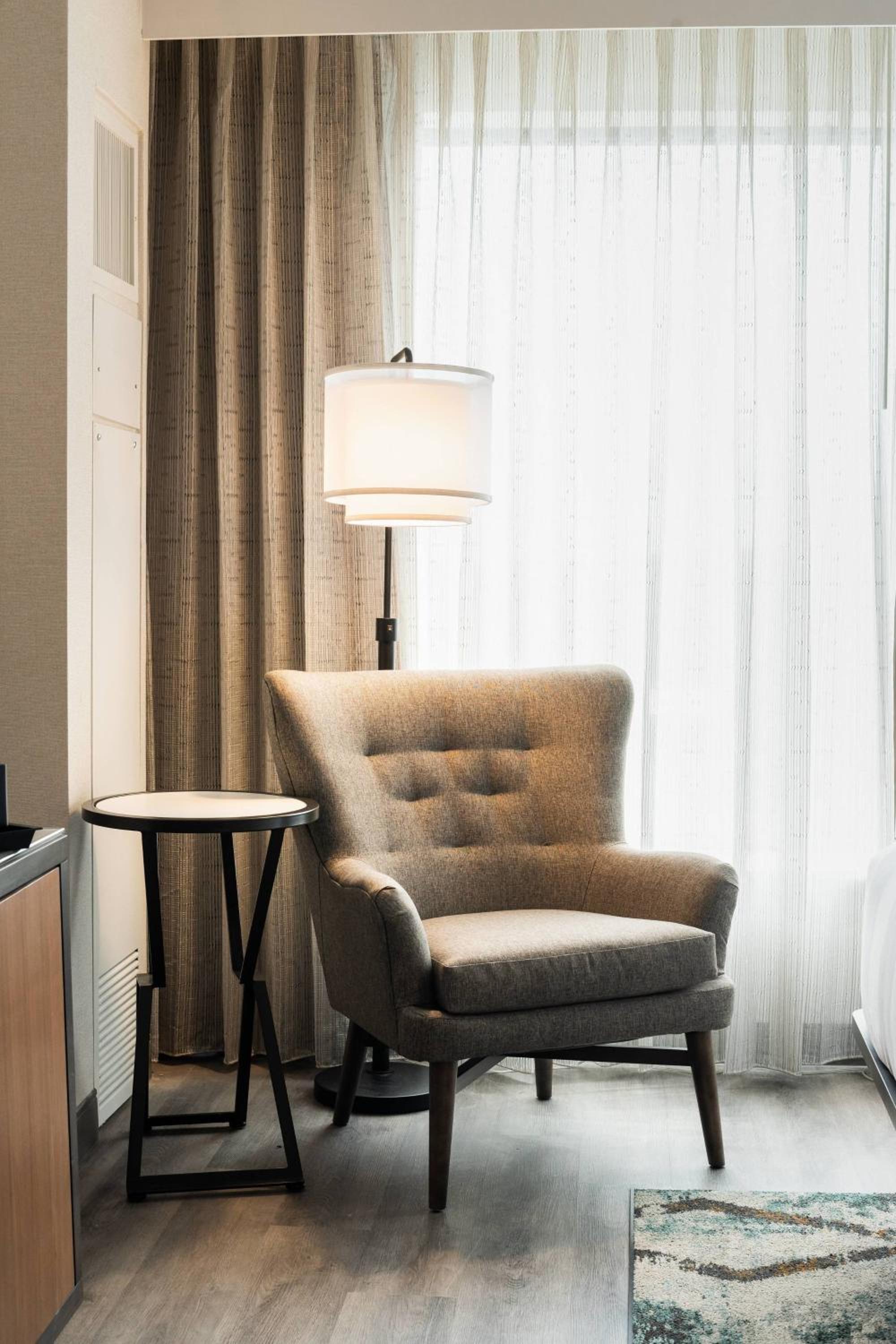 Guest room, 2 Queen - Photo 7
