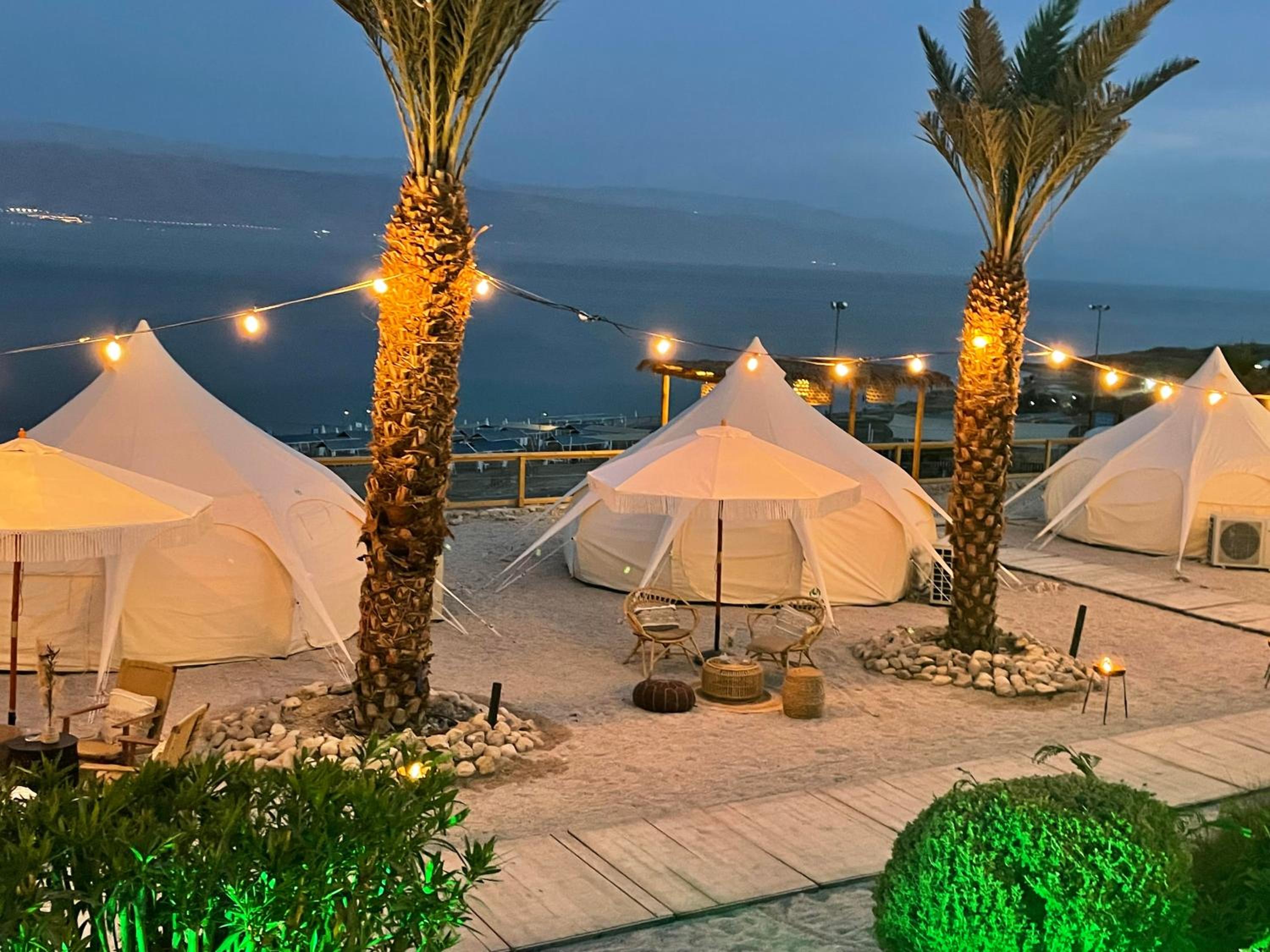Tent - Photo 8