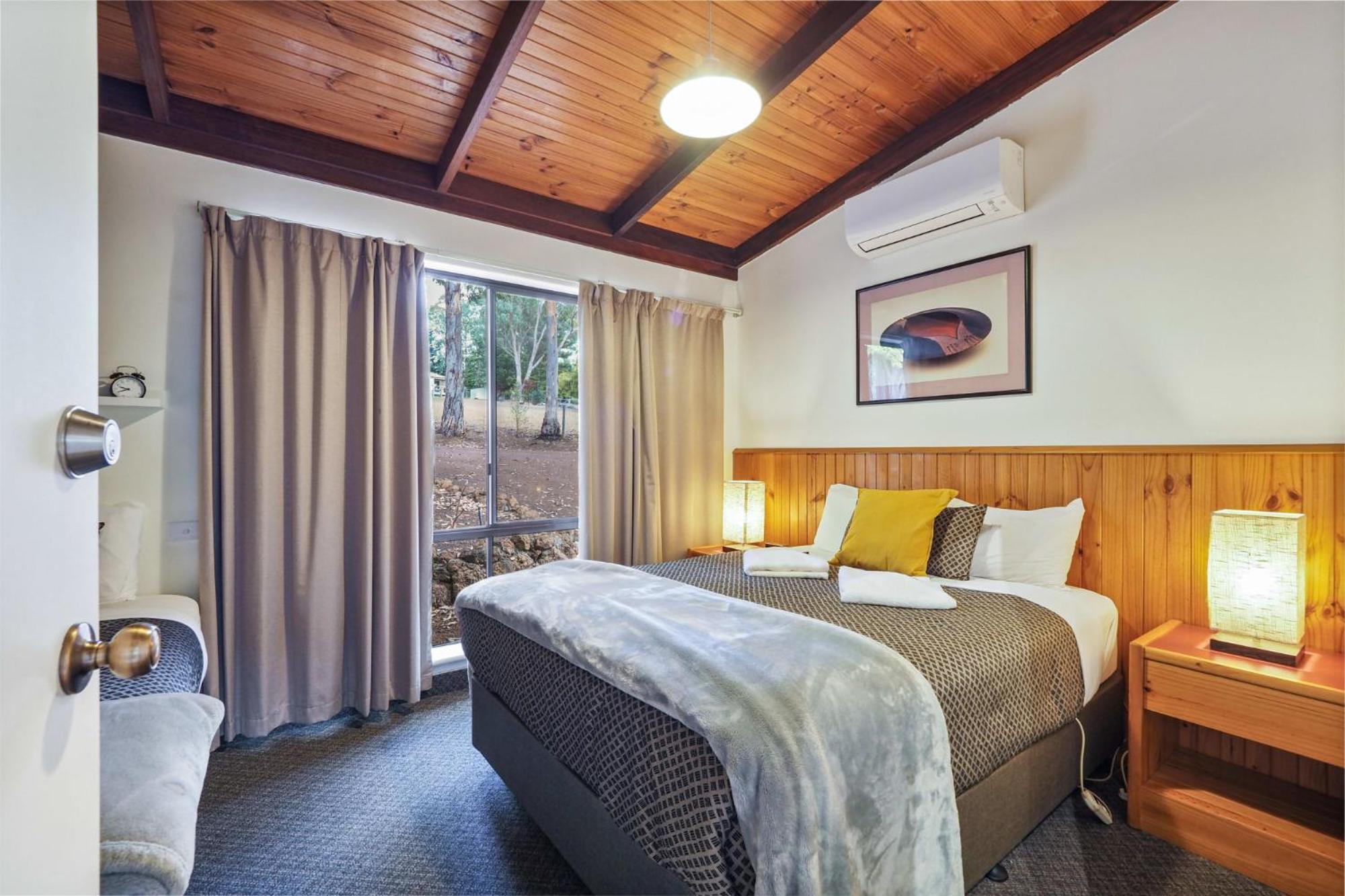 Two-Bedroom Chalet - Photo 12