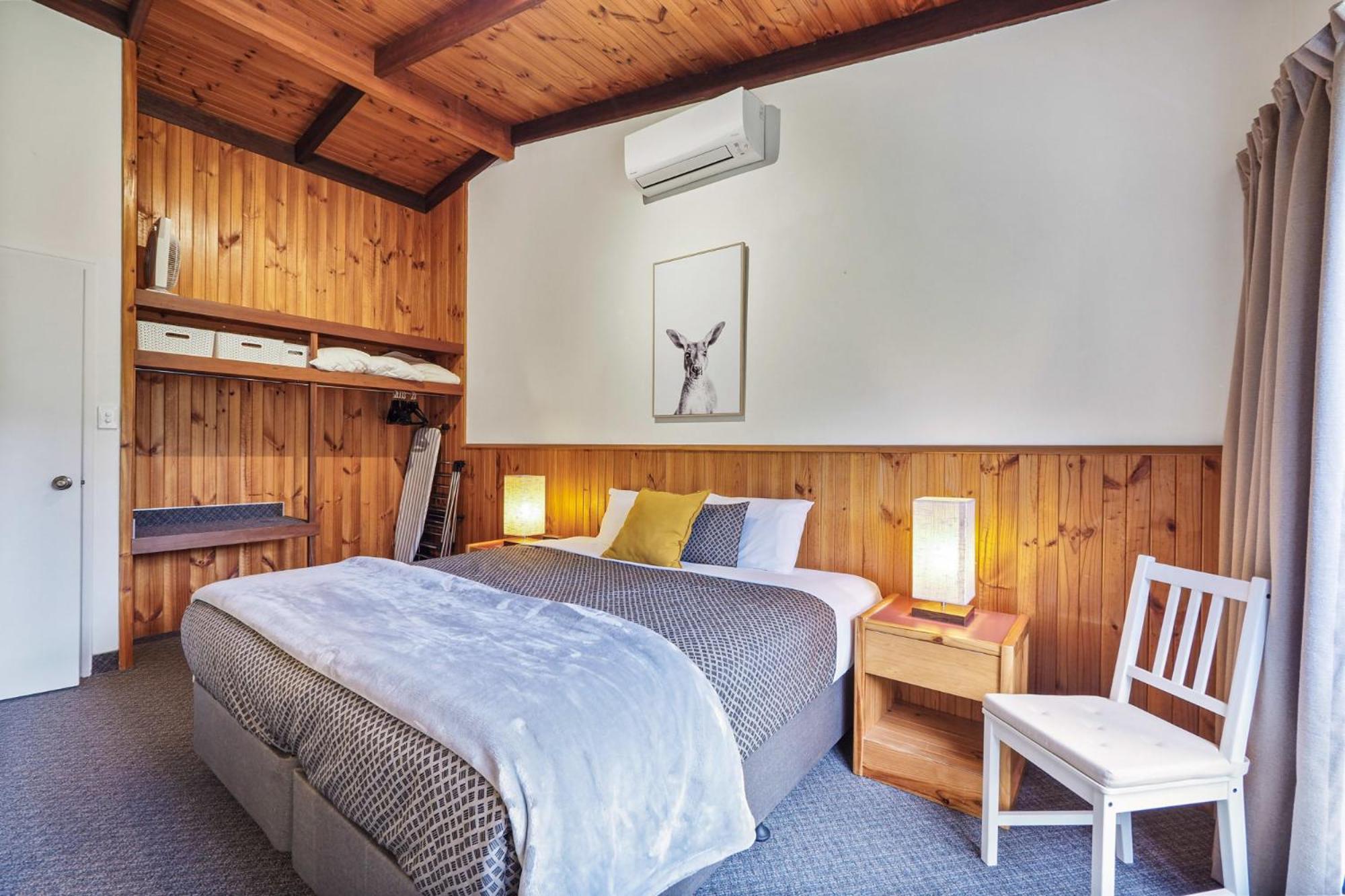 Two-Bedroom Chalet - Photo 9
