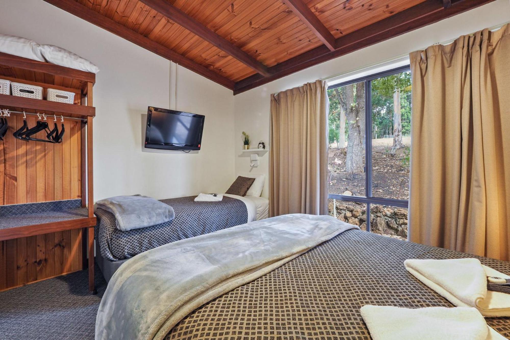 Two-Bedroom Chalet - Photo 7