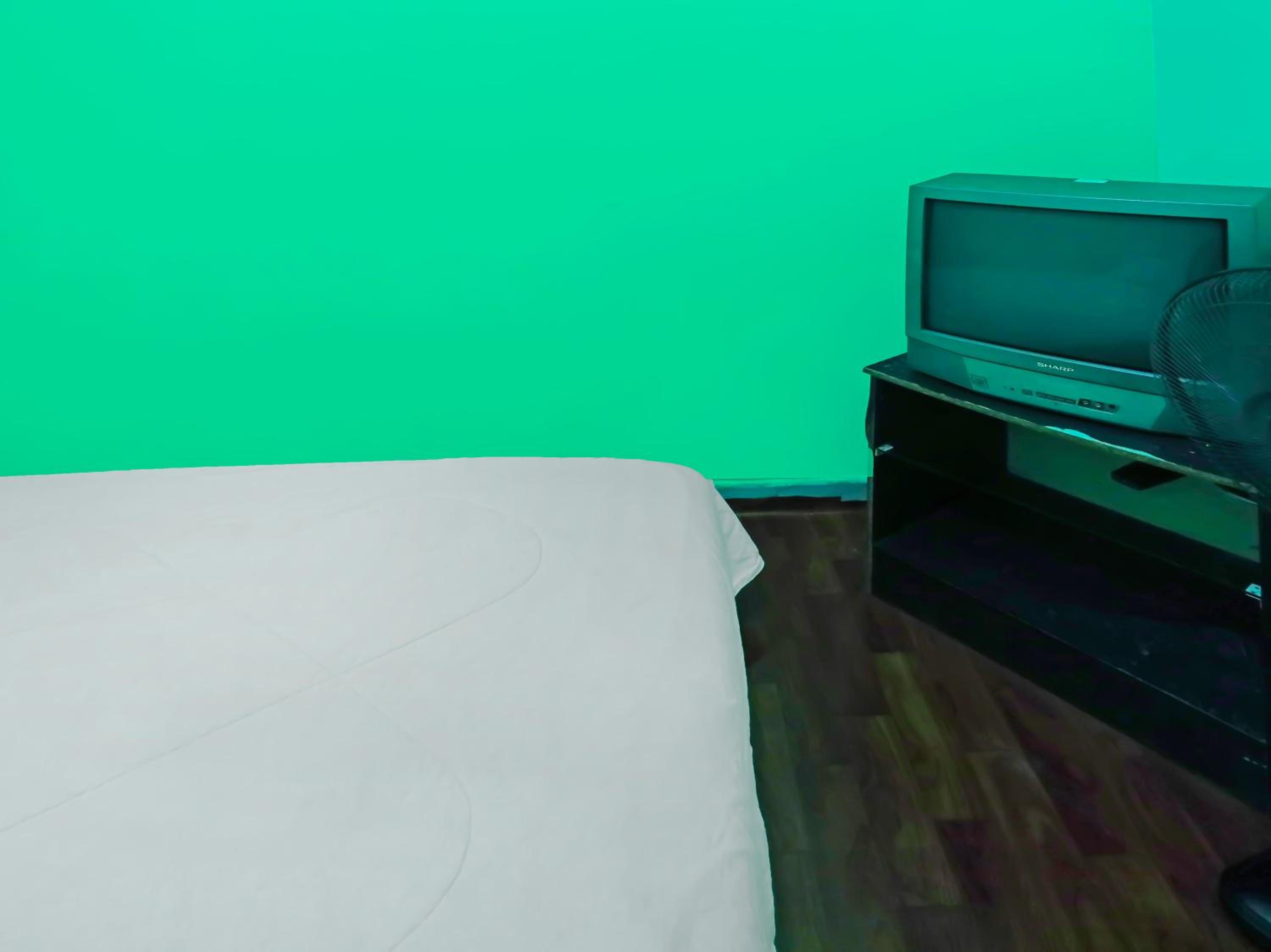 Budget Double Room photo 3
