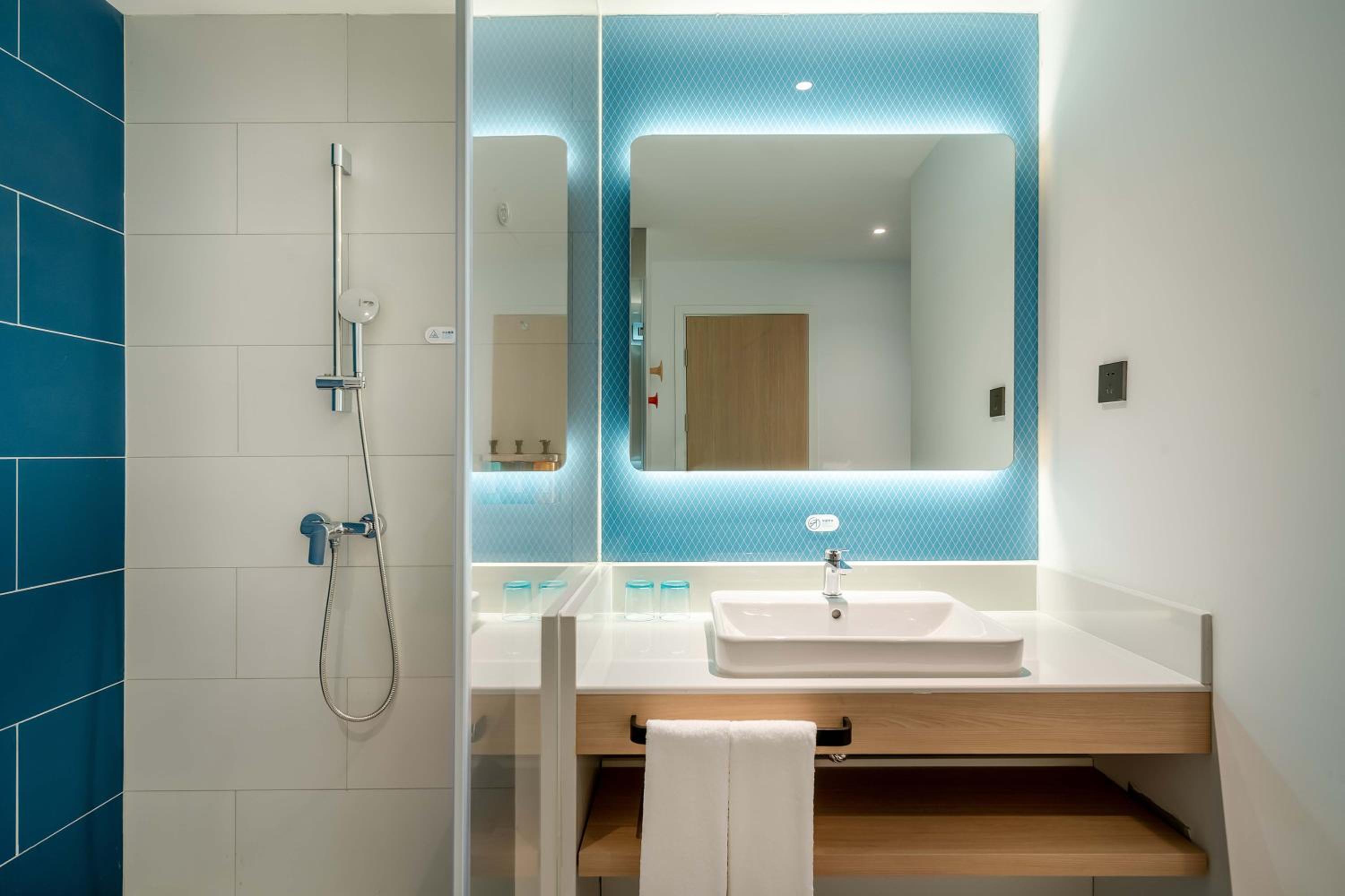 Standard Room - Photo 2