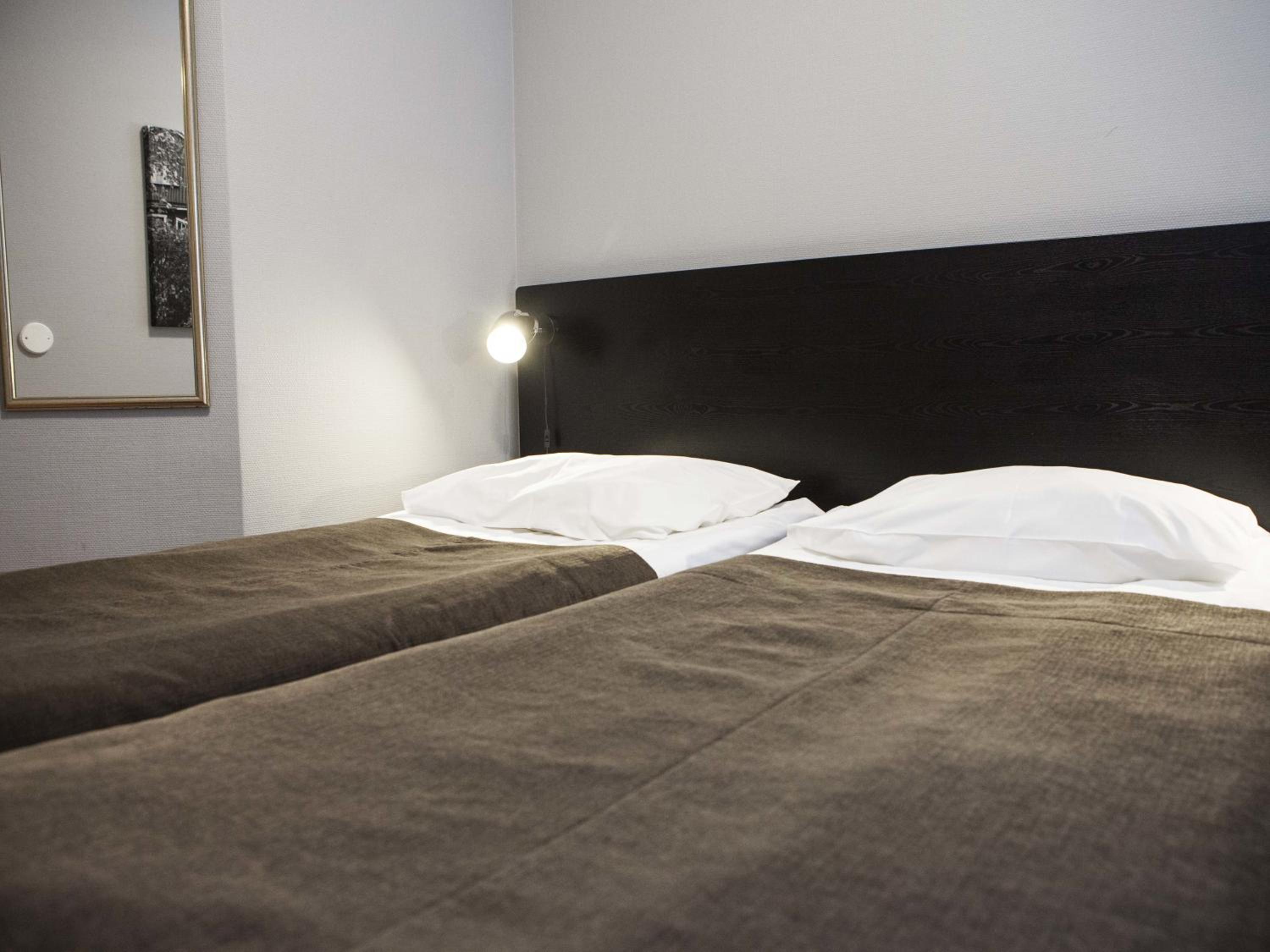 Twin/Double Room - Photo 1