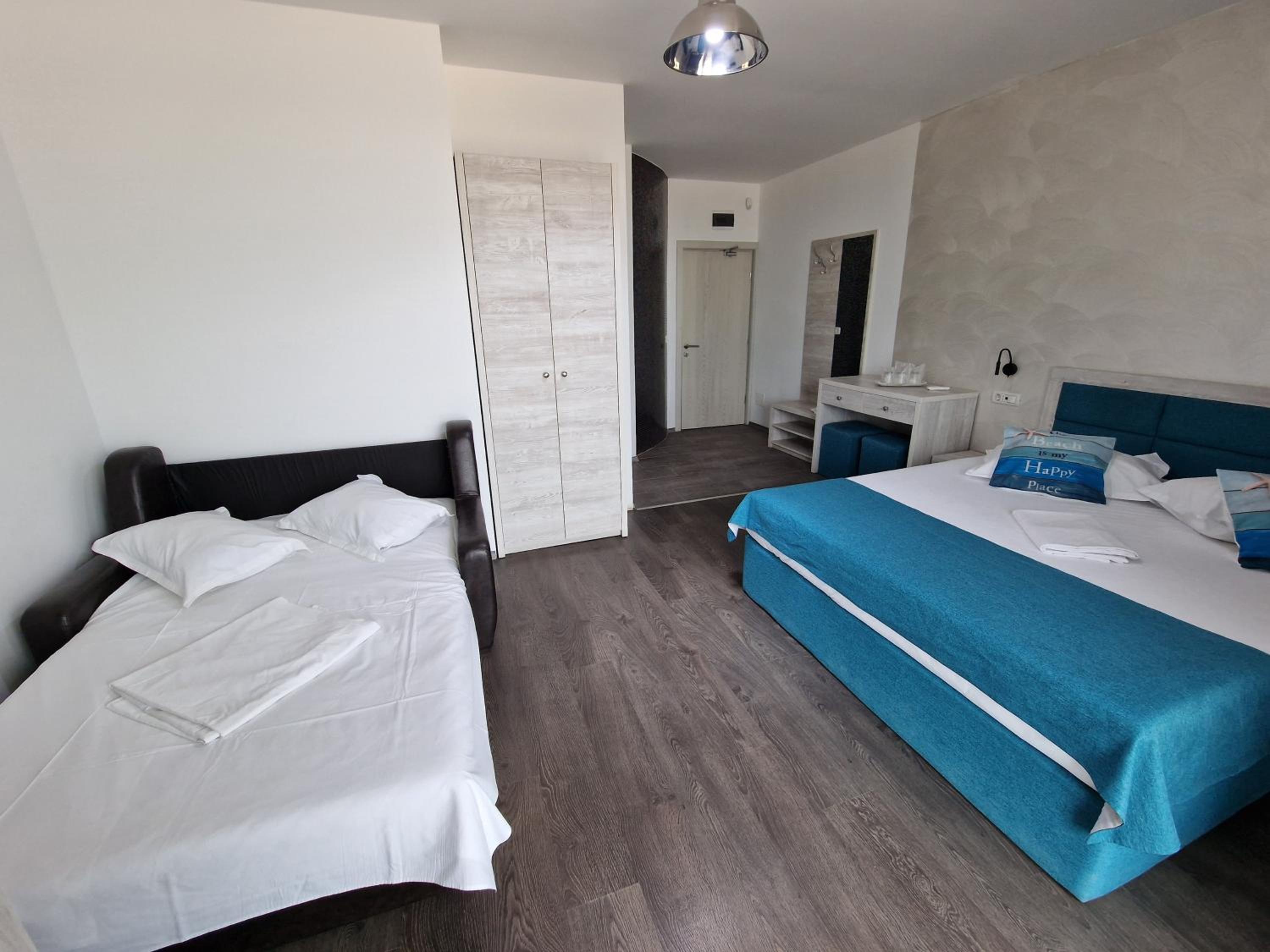 Quadruple Room with Sea View photo 3