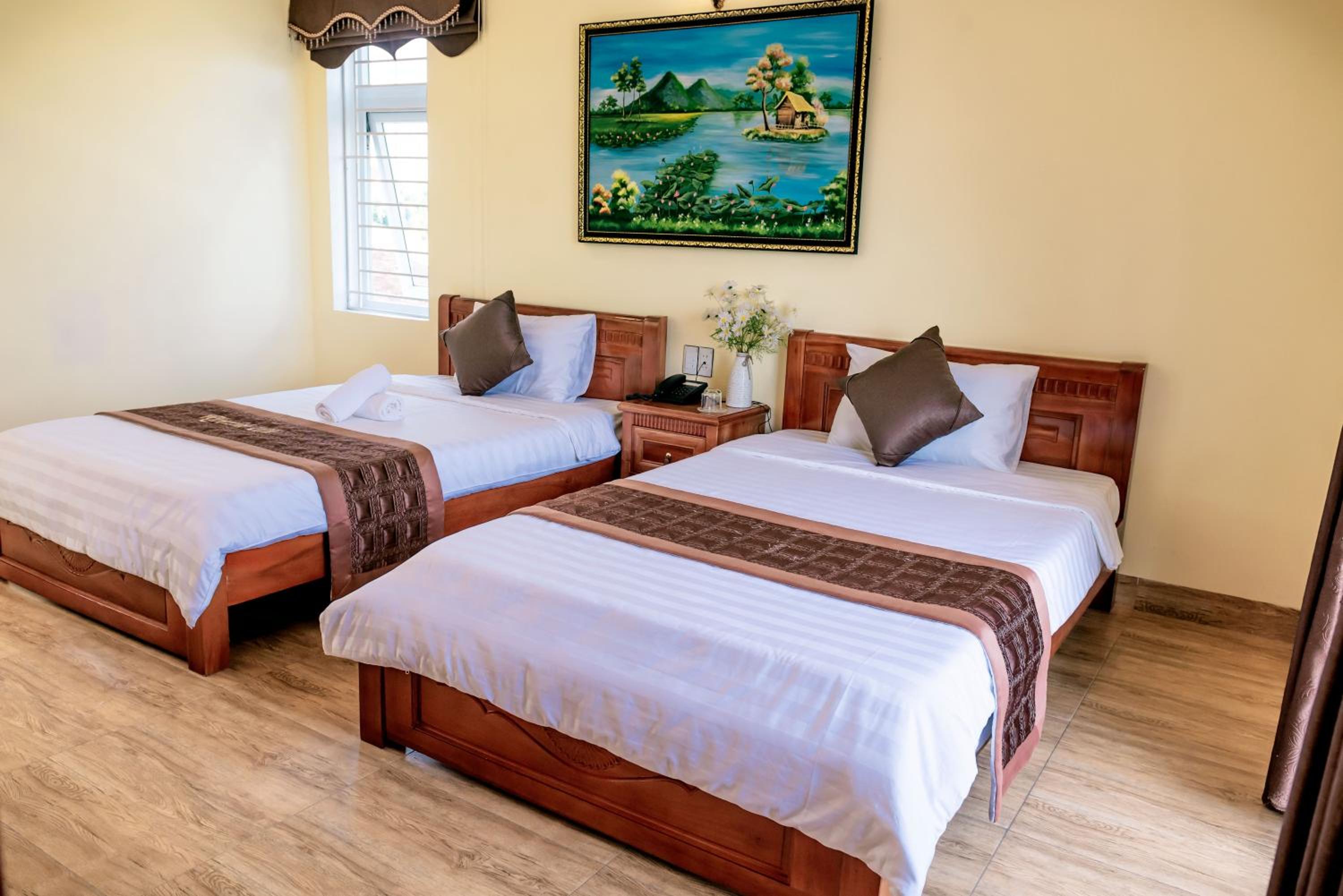 Twin Room with Balcony photo 2
