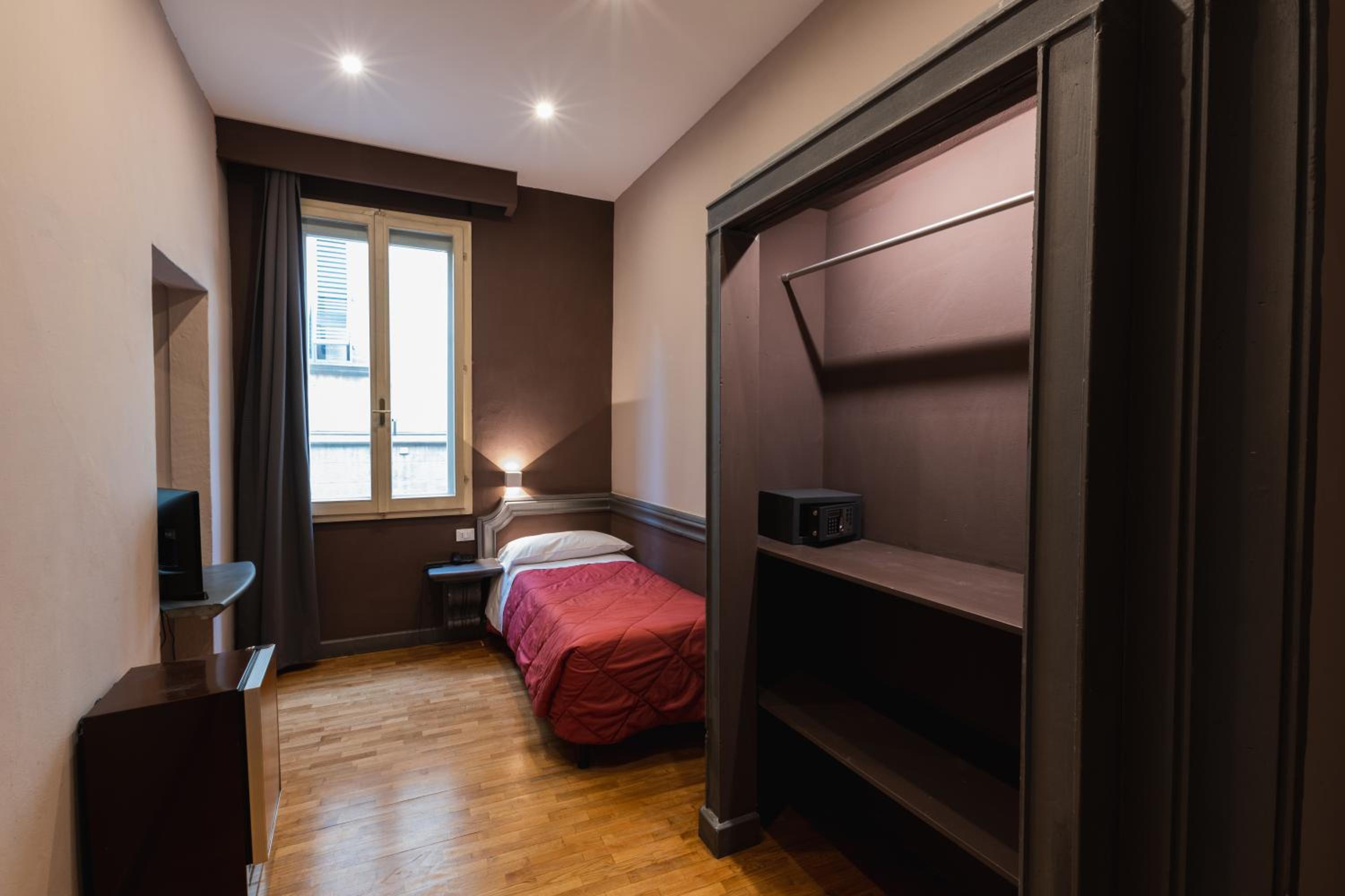 Single Room