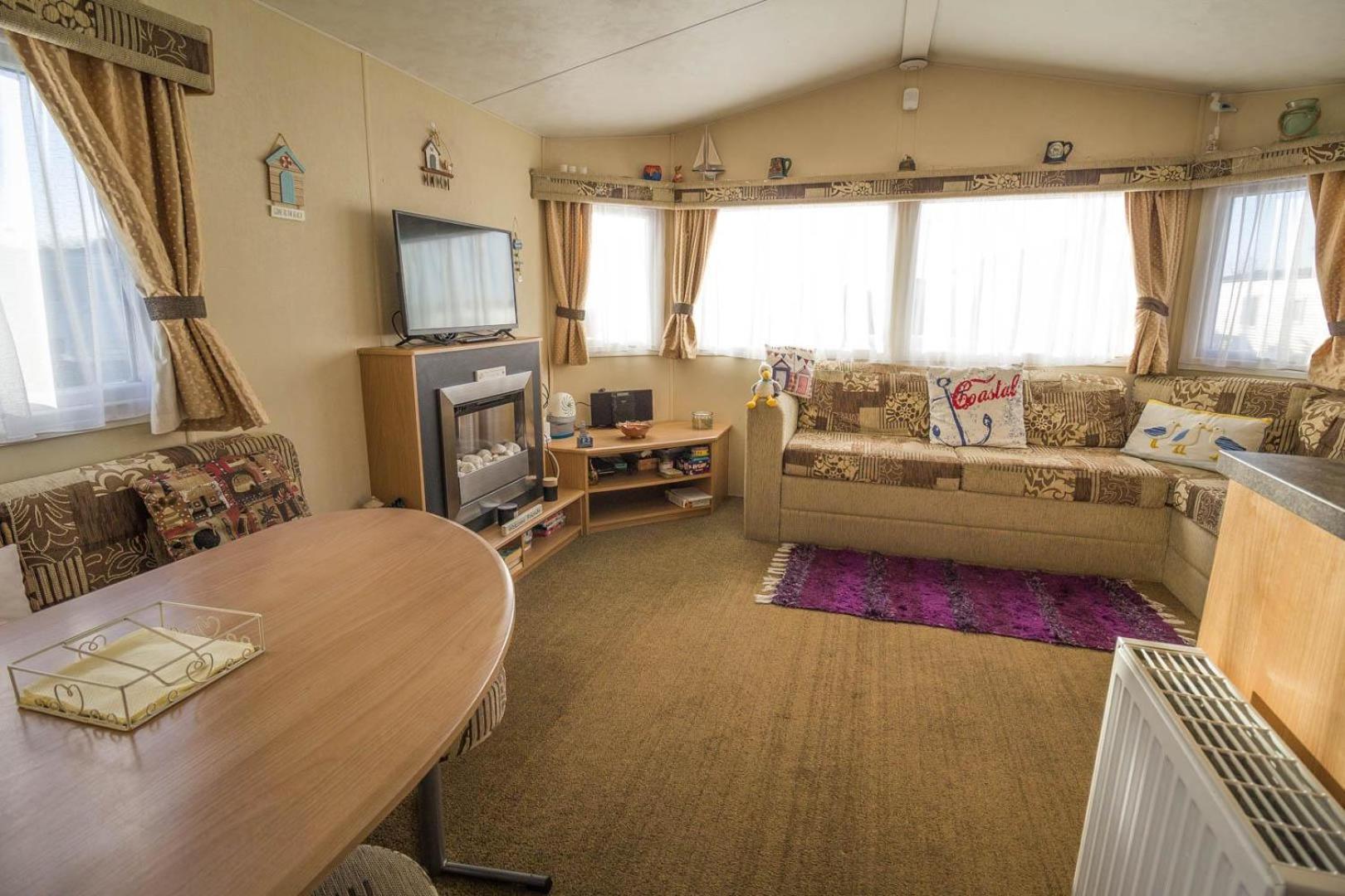 Mobile Home photo 1
