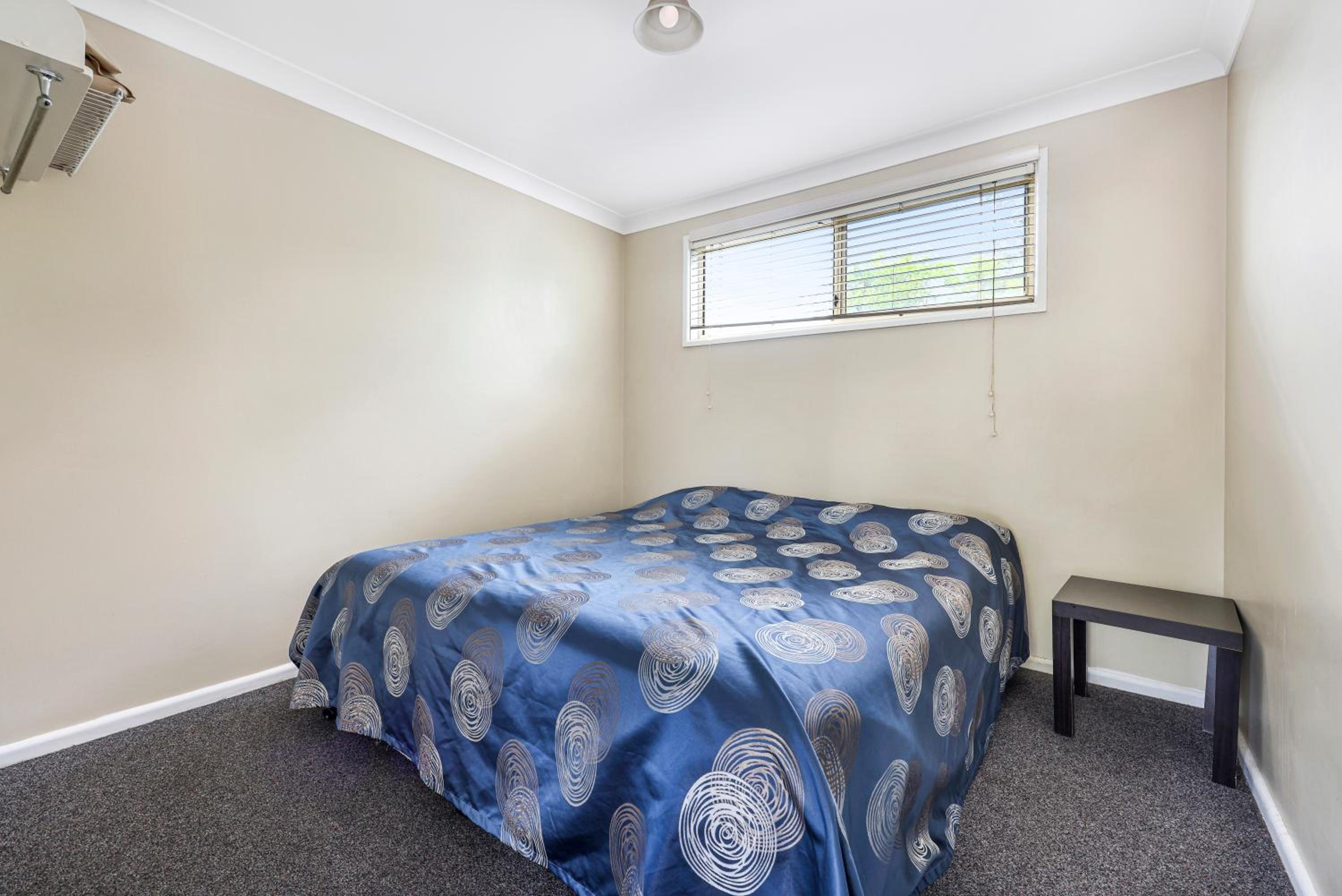 Deluxe Two-Bedroom Apartment - Pet Friendly
