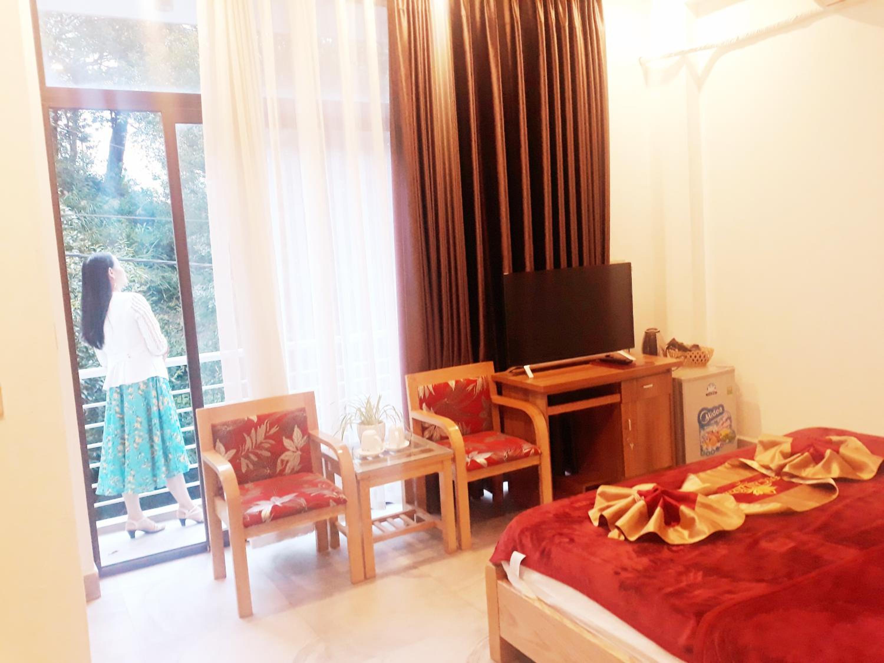 King Room with Balcony photo 2