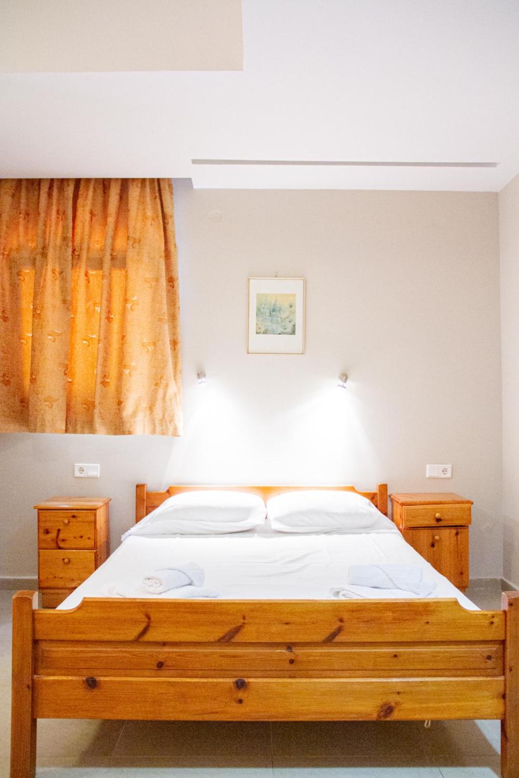 Economy Quadruple Room photo 1