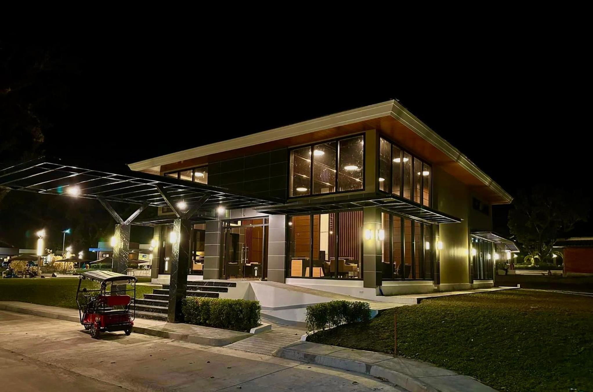 Premier Villa - Photo 15