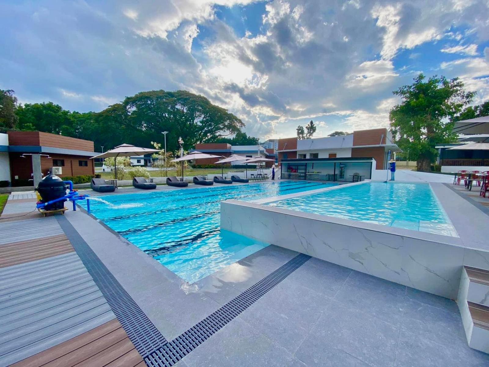 Premier Villa - Photo 18