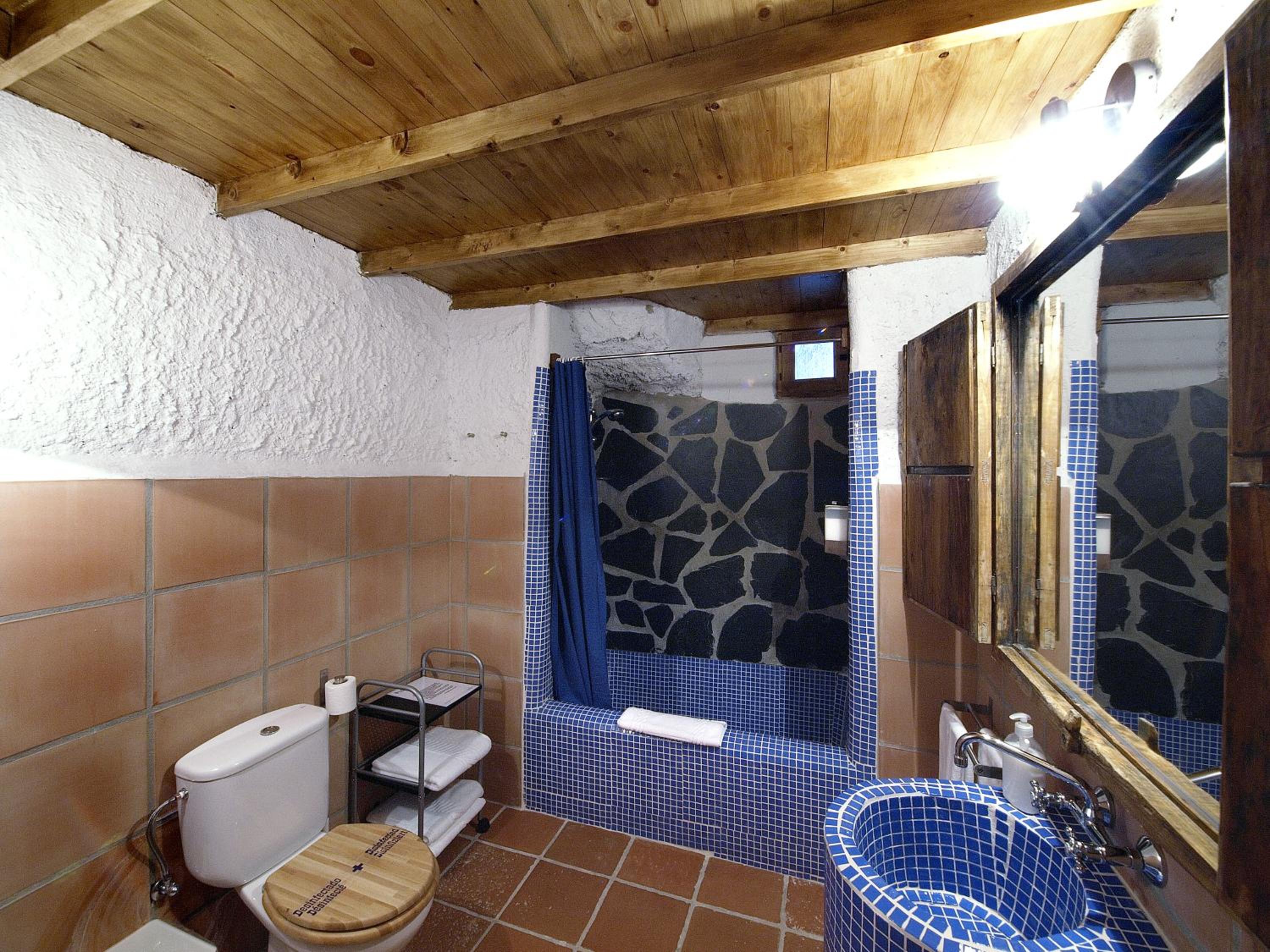 Superior Cave One-Bedroom Apartment - Photo 10