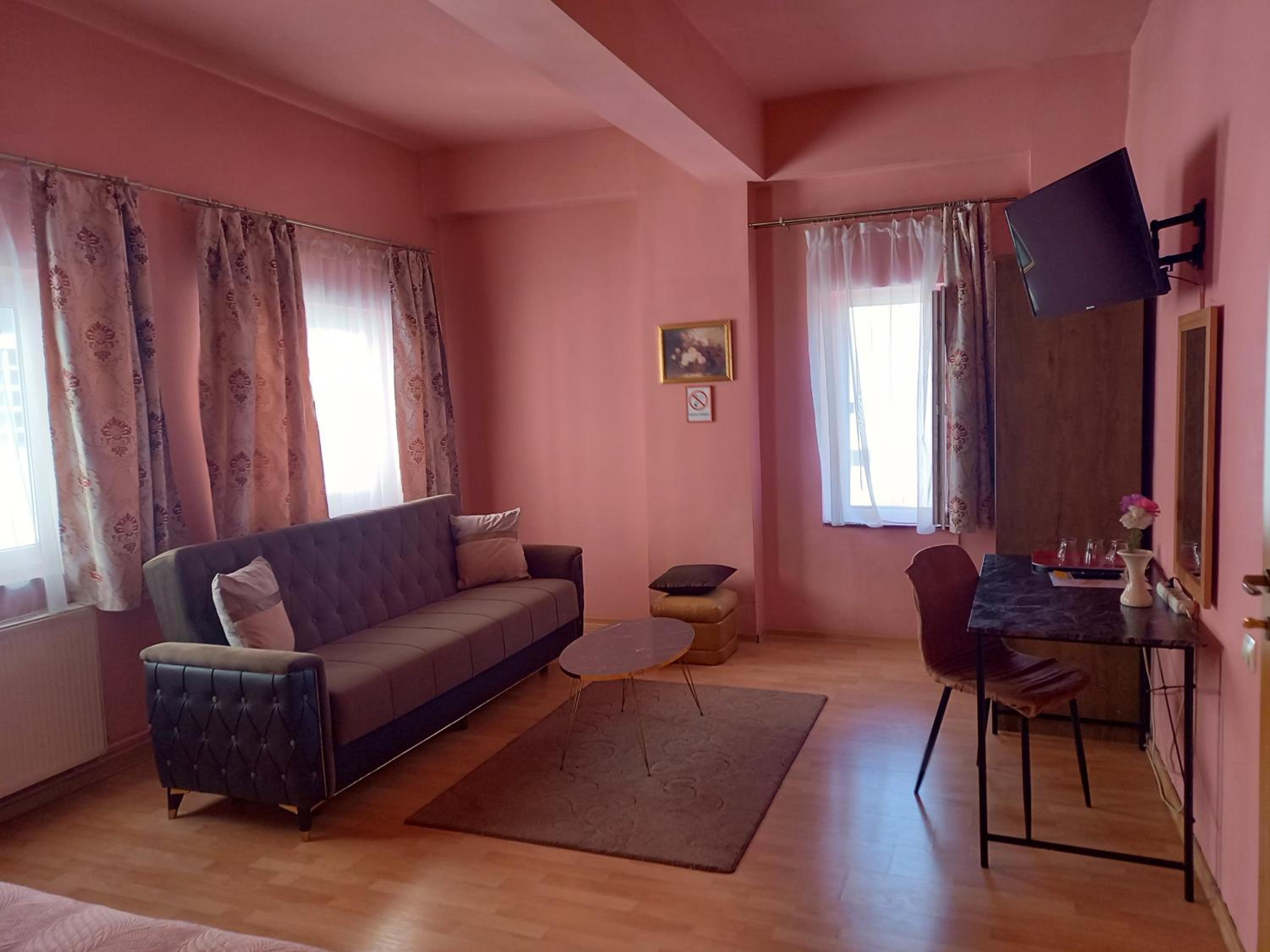 Triple Room - Photo 2