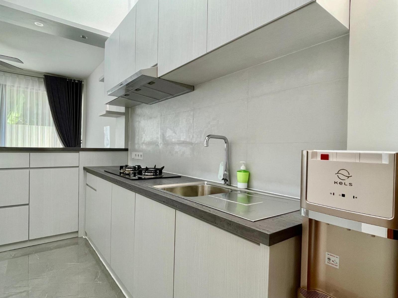 Three-Bedroom Villa photo 3