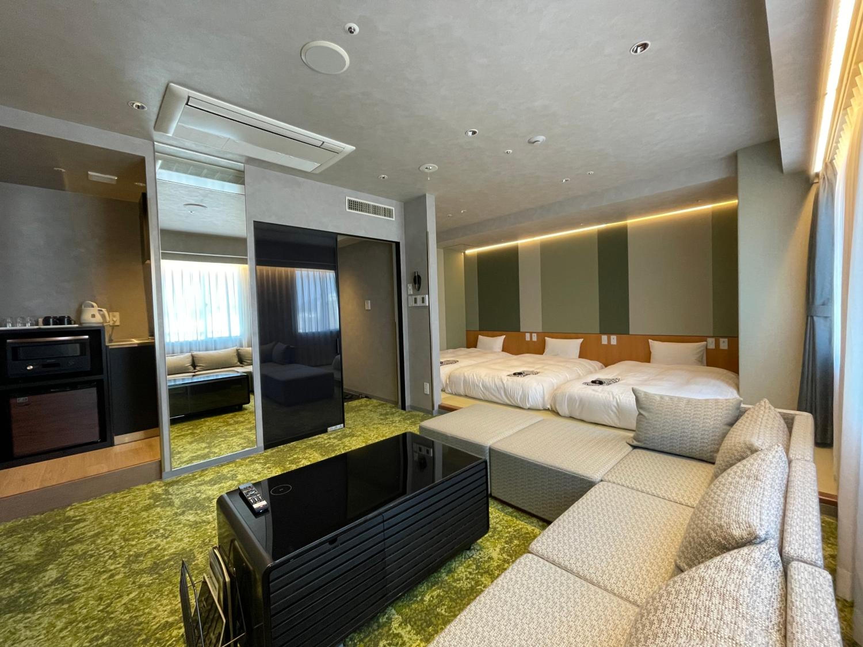 Triple Room - Photo 1