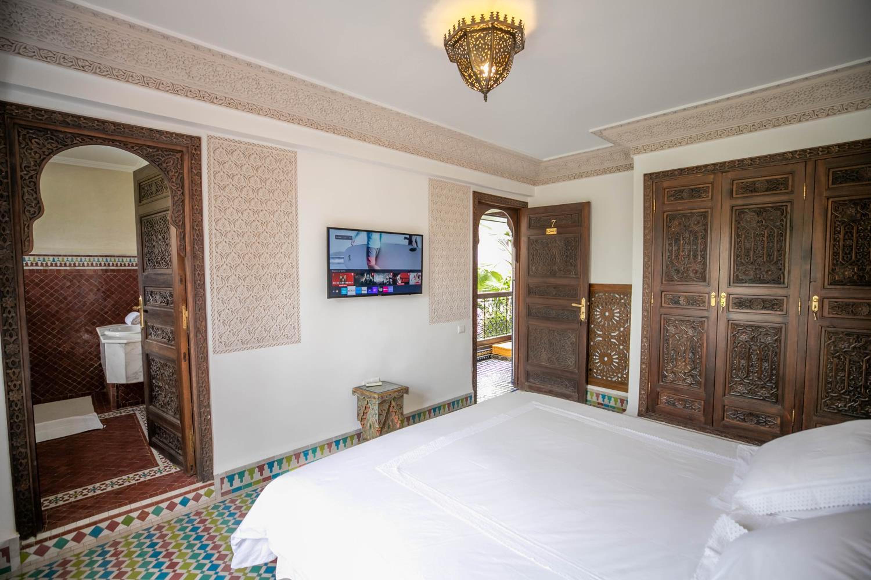Double Room with Private Bathroom photo 1