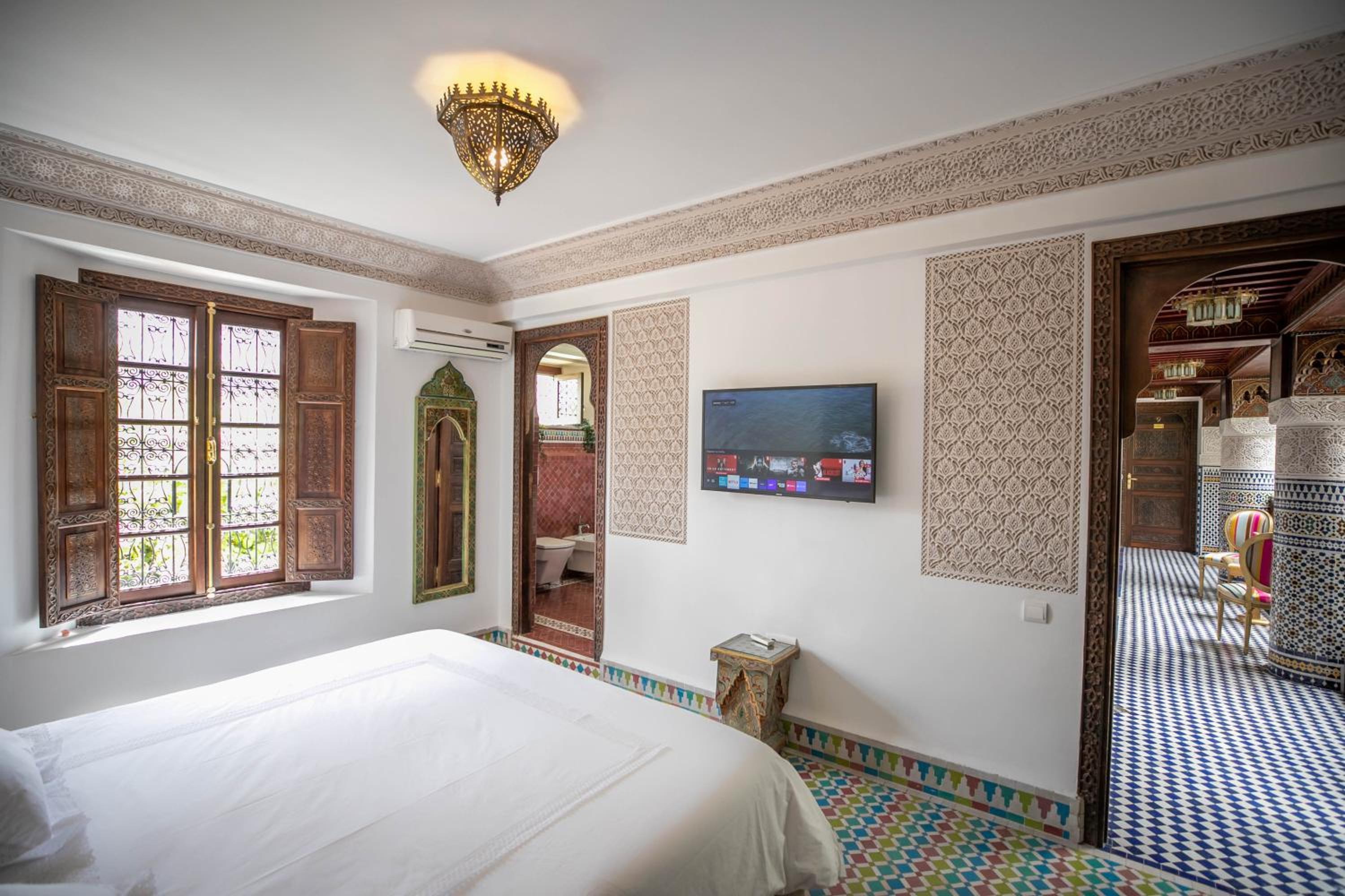 Double Room with Private Bathroom photo 2