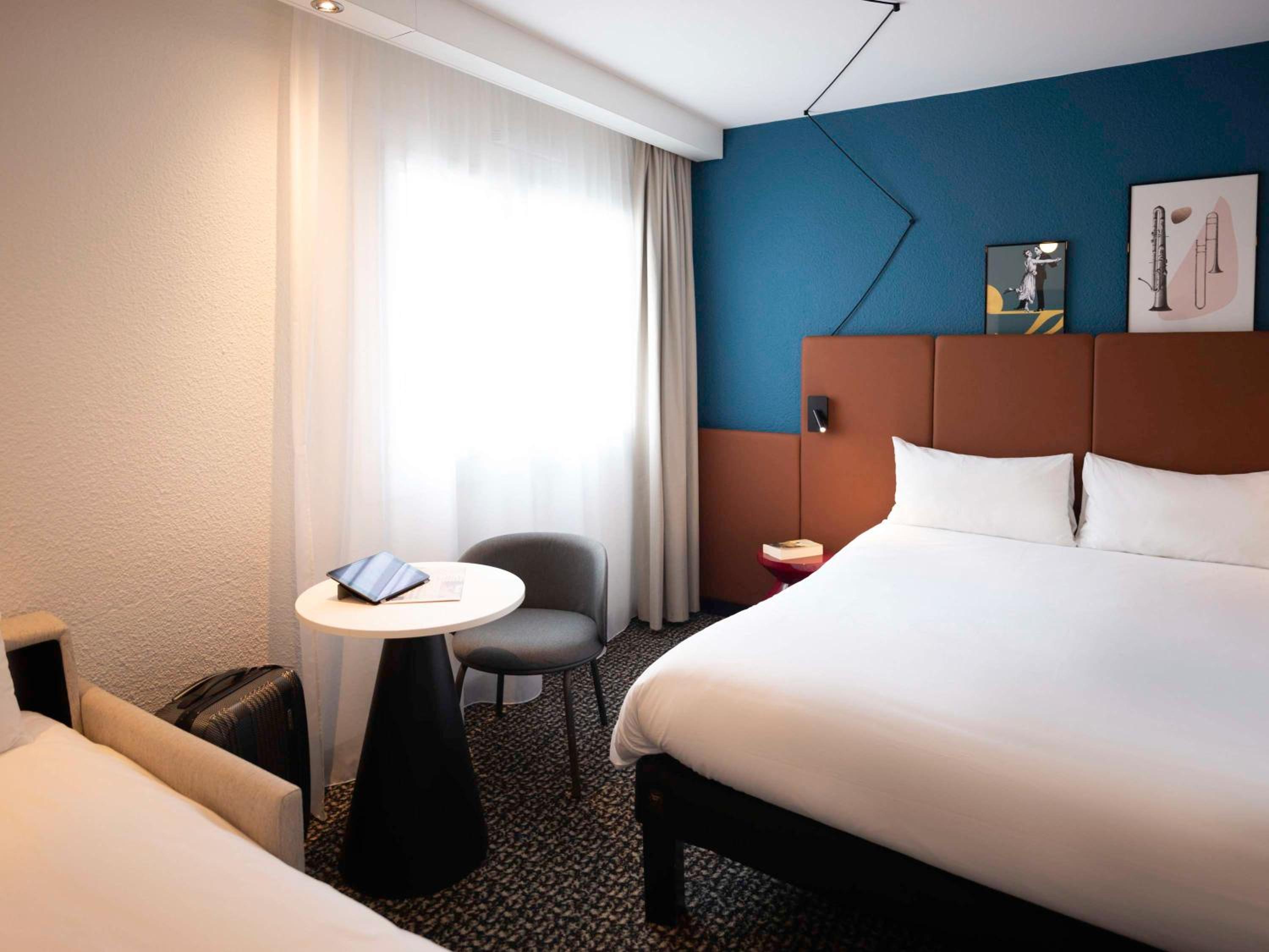 Double Room with Extra Bed photo 2