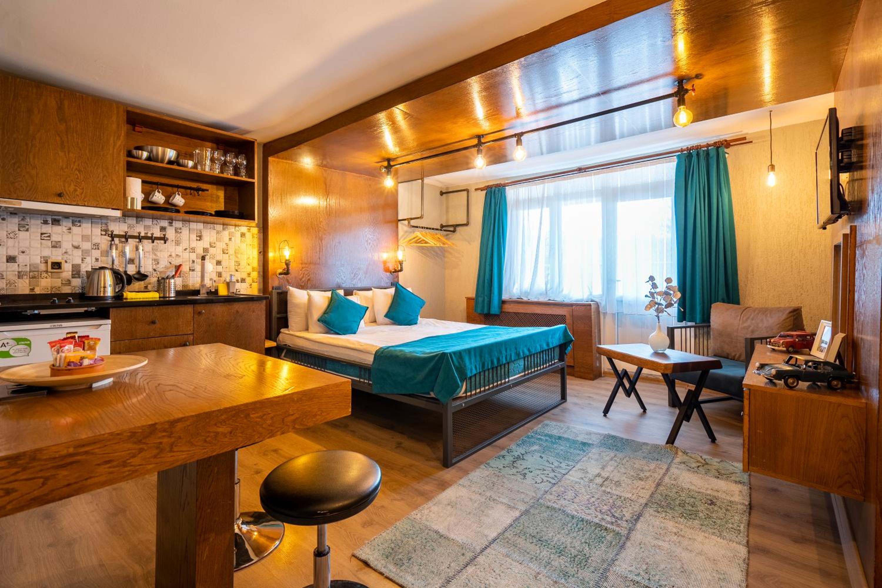 Suite with Balcony photo 1