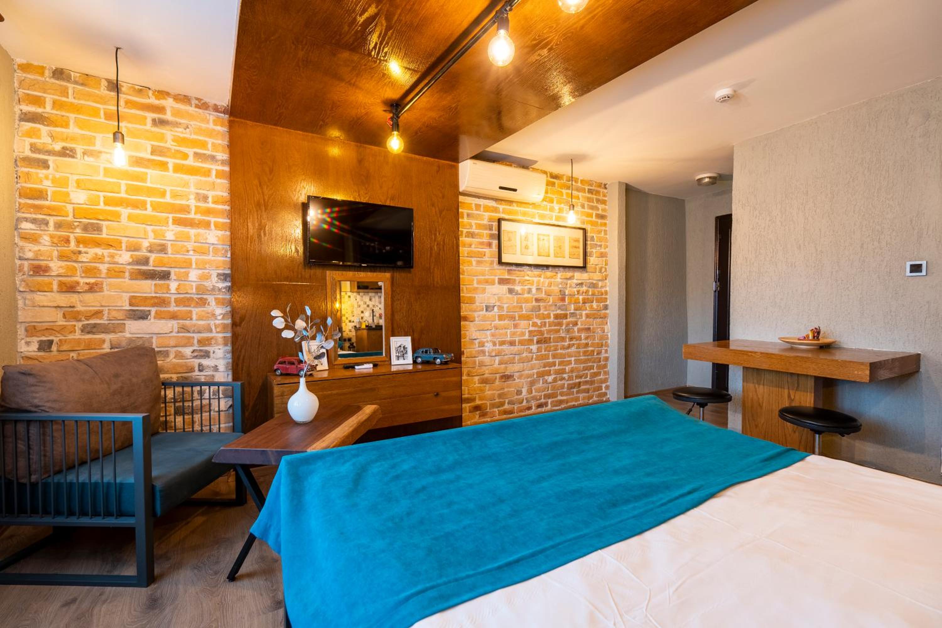 Suite with Balcony photo 3