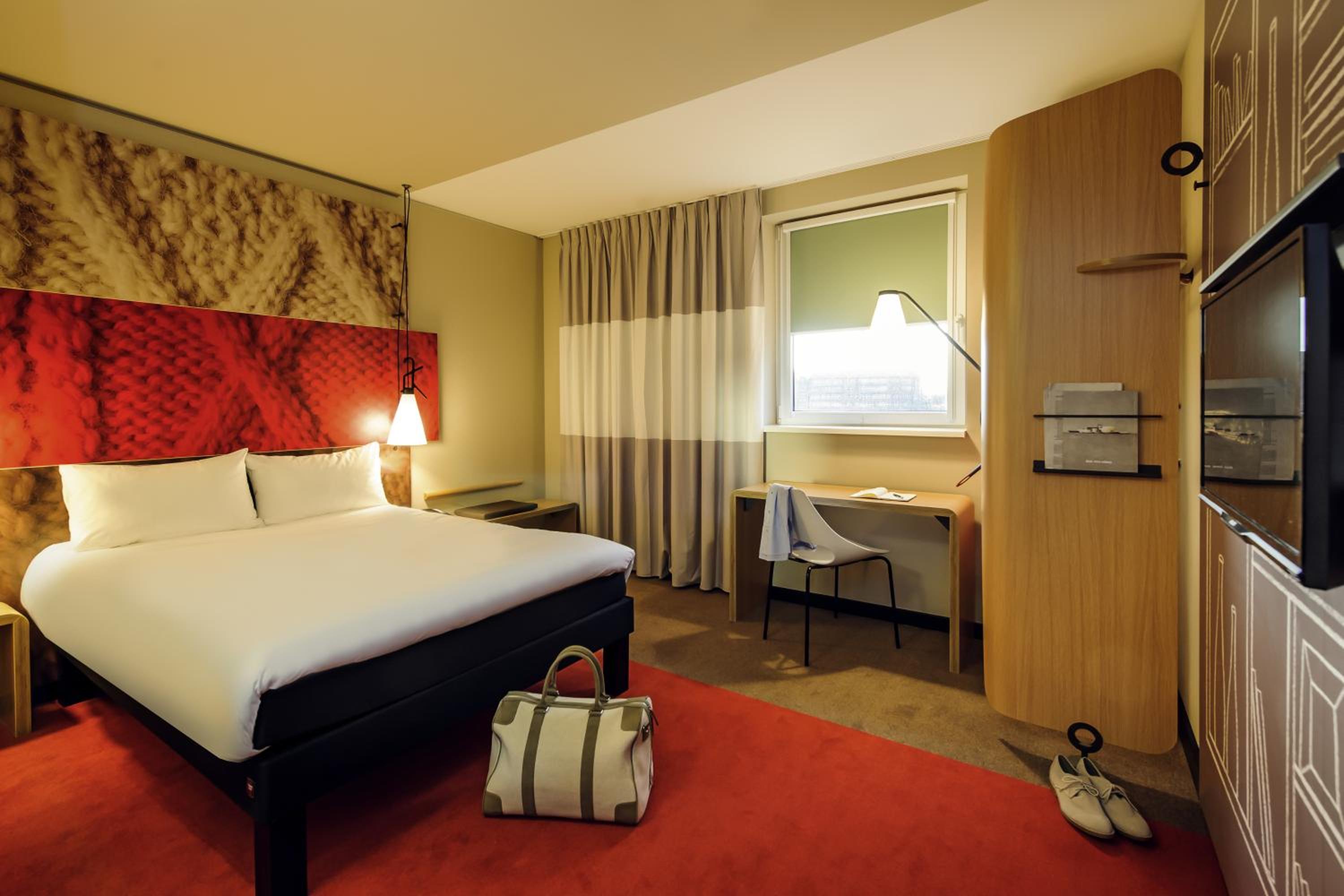Double Room - Photo 5