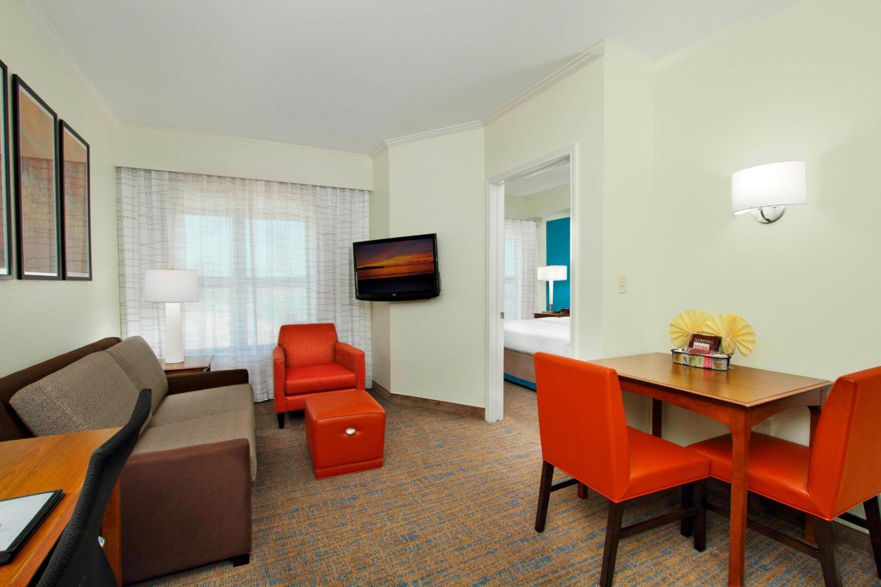 One-Bedroom King Suite with Sofa Bed - Photo 2