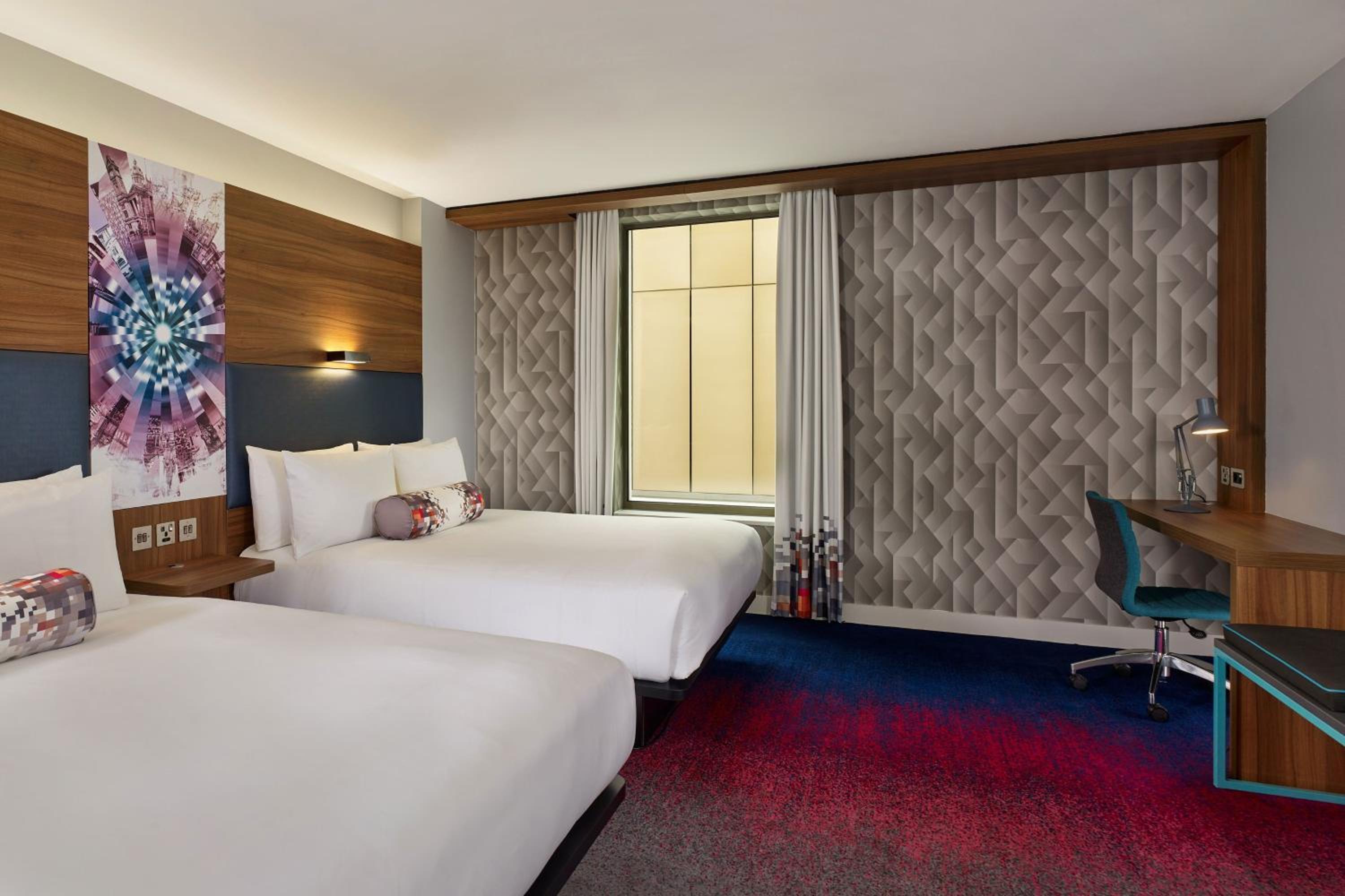 Urban, Larger Guest room, 2 Double - Photo 2
