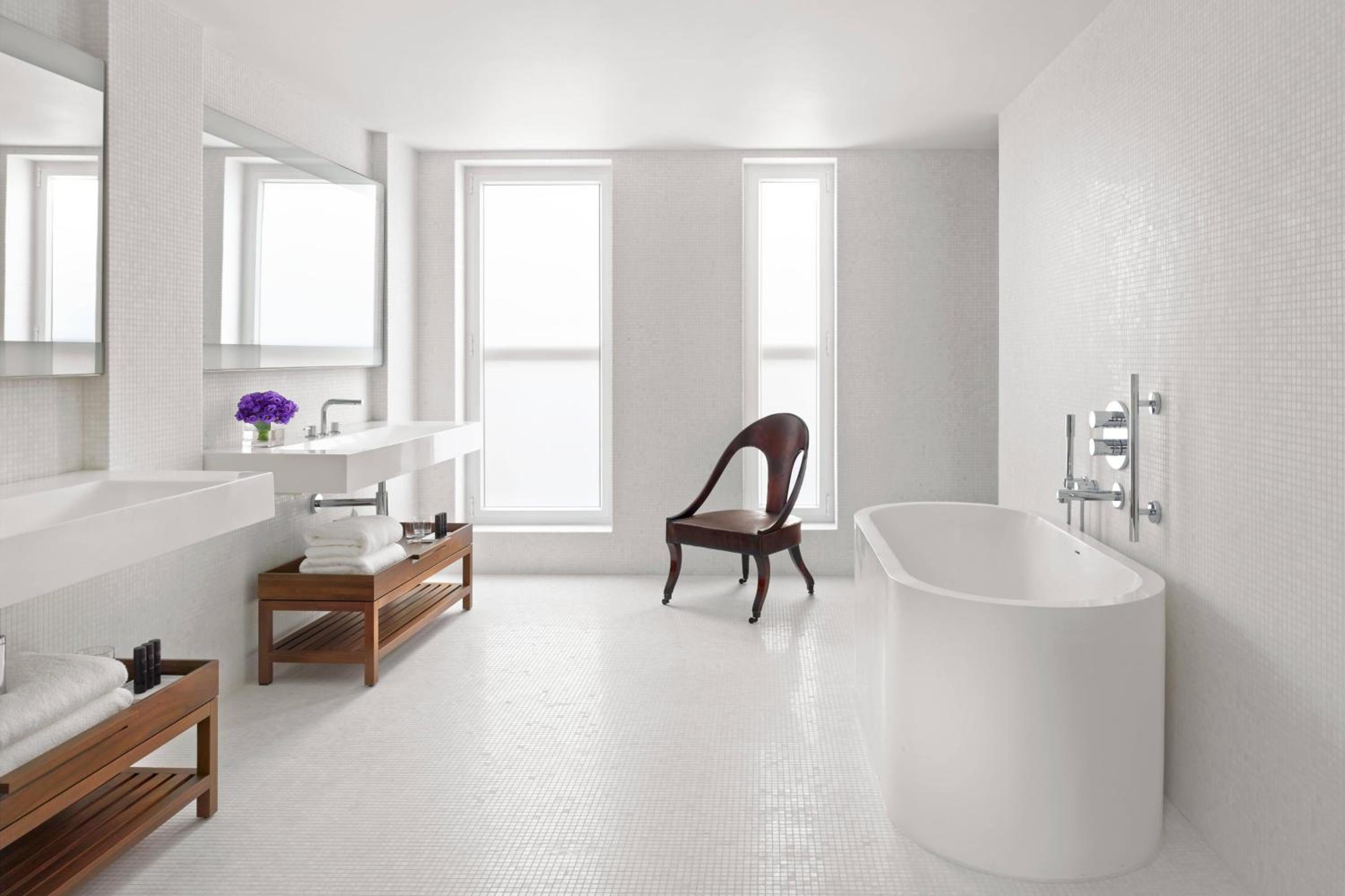 One-Bedroom Penthouse King Suite with City view